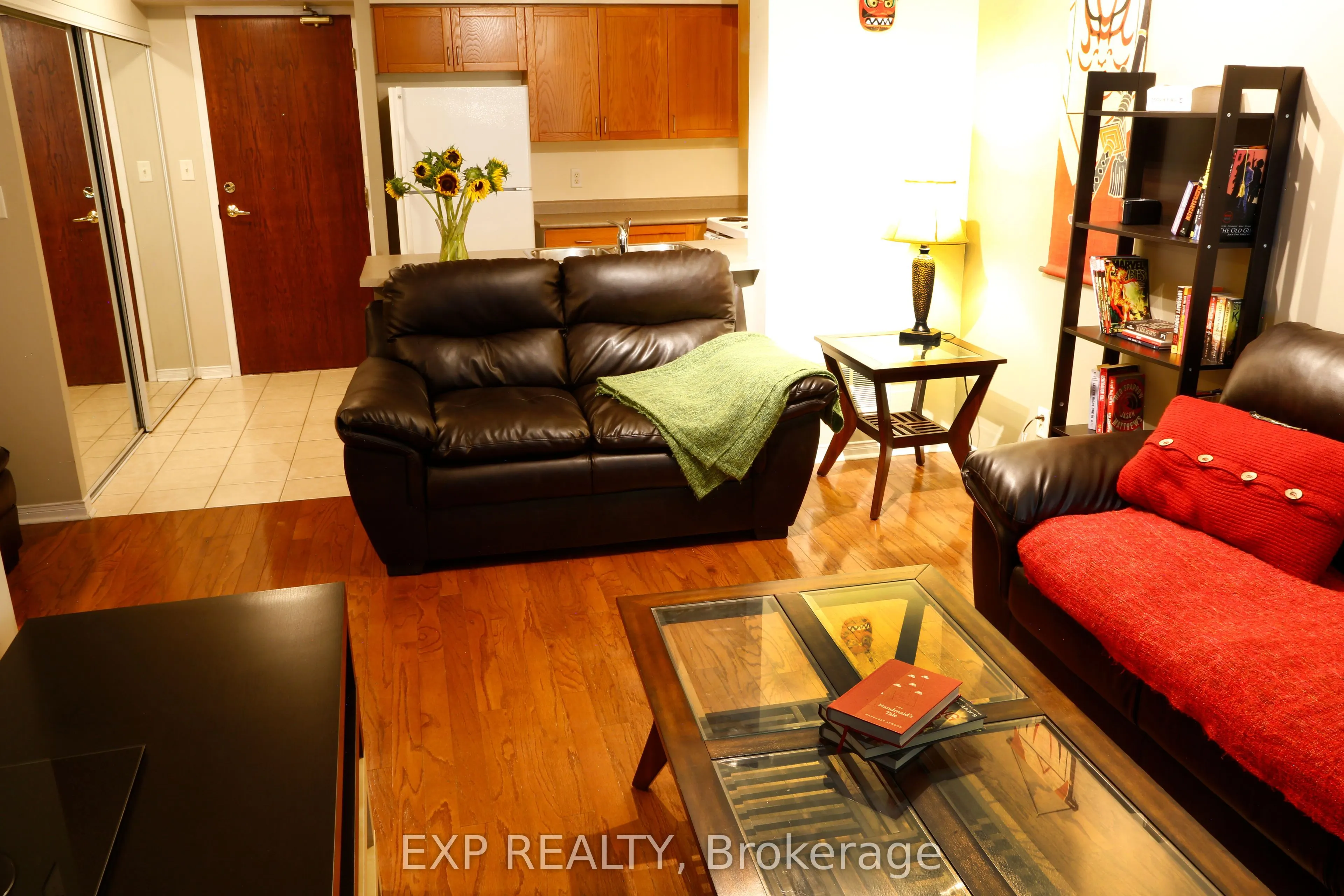 51 Baffin Court, #306