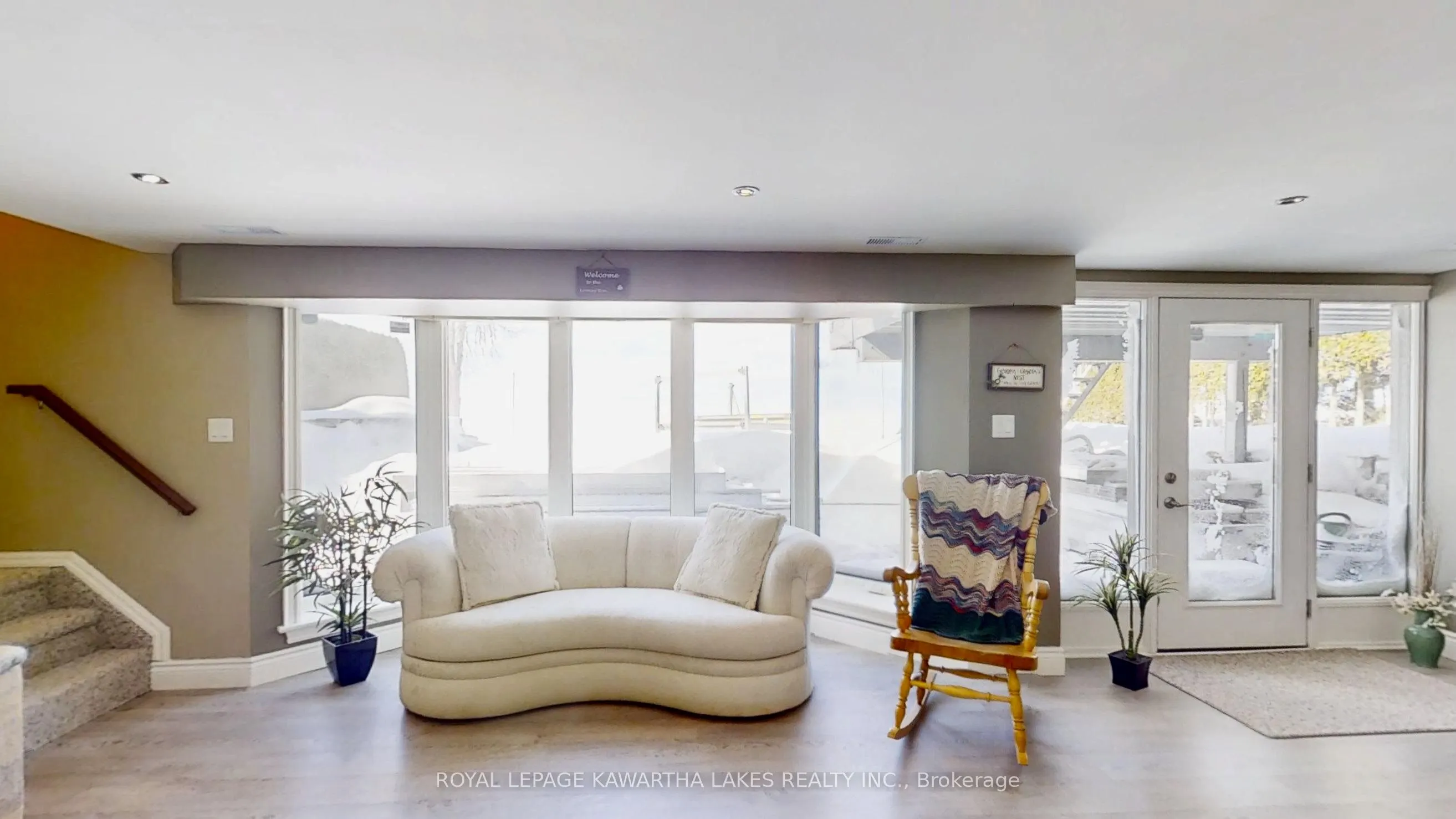 24 Mclennans Bch Road