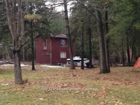 8 Christidis Drive