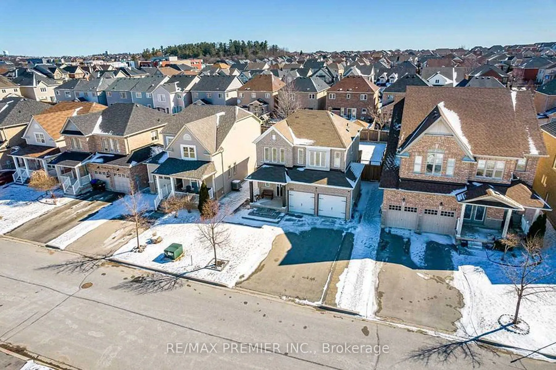 108 Gwillimbury Drive