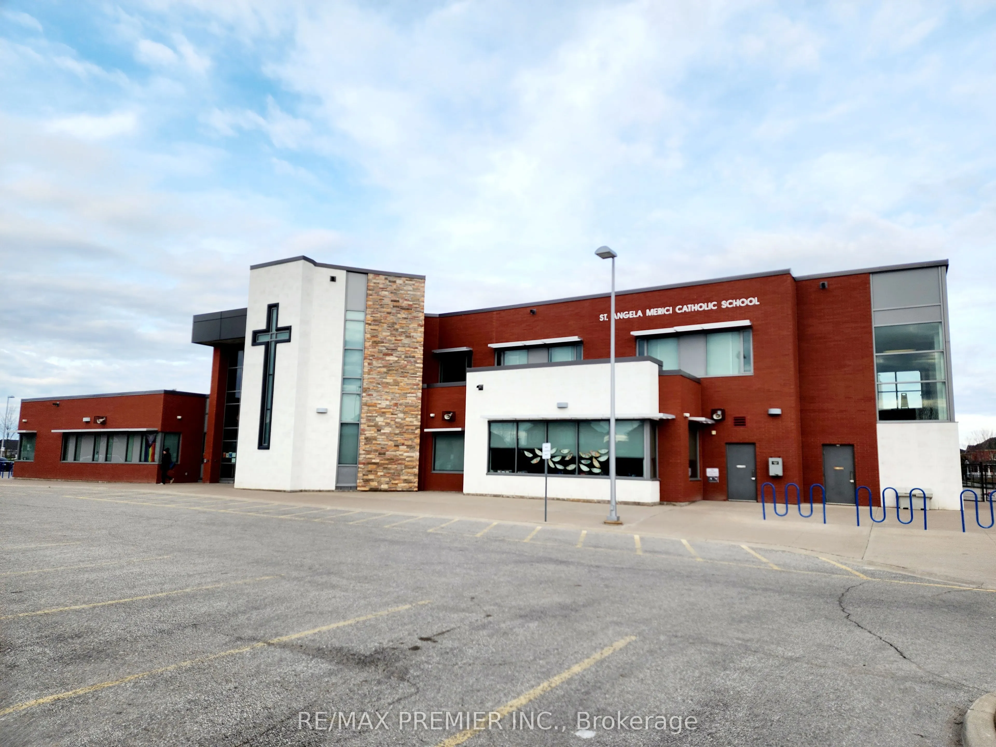 108 Gwillimbury Drive