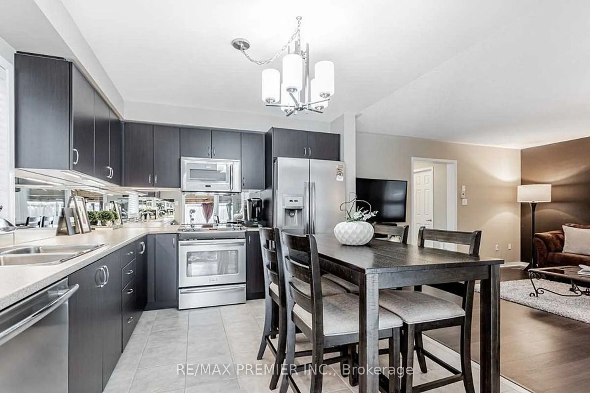 108 Gwillimbury Drive