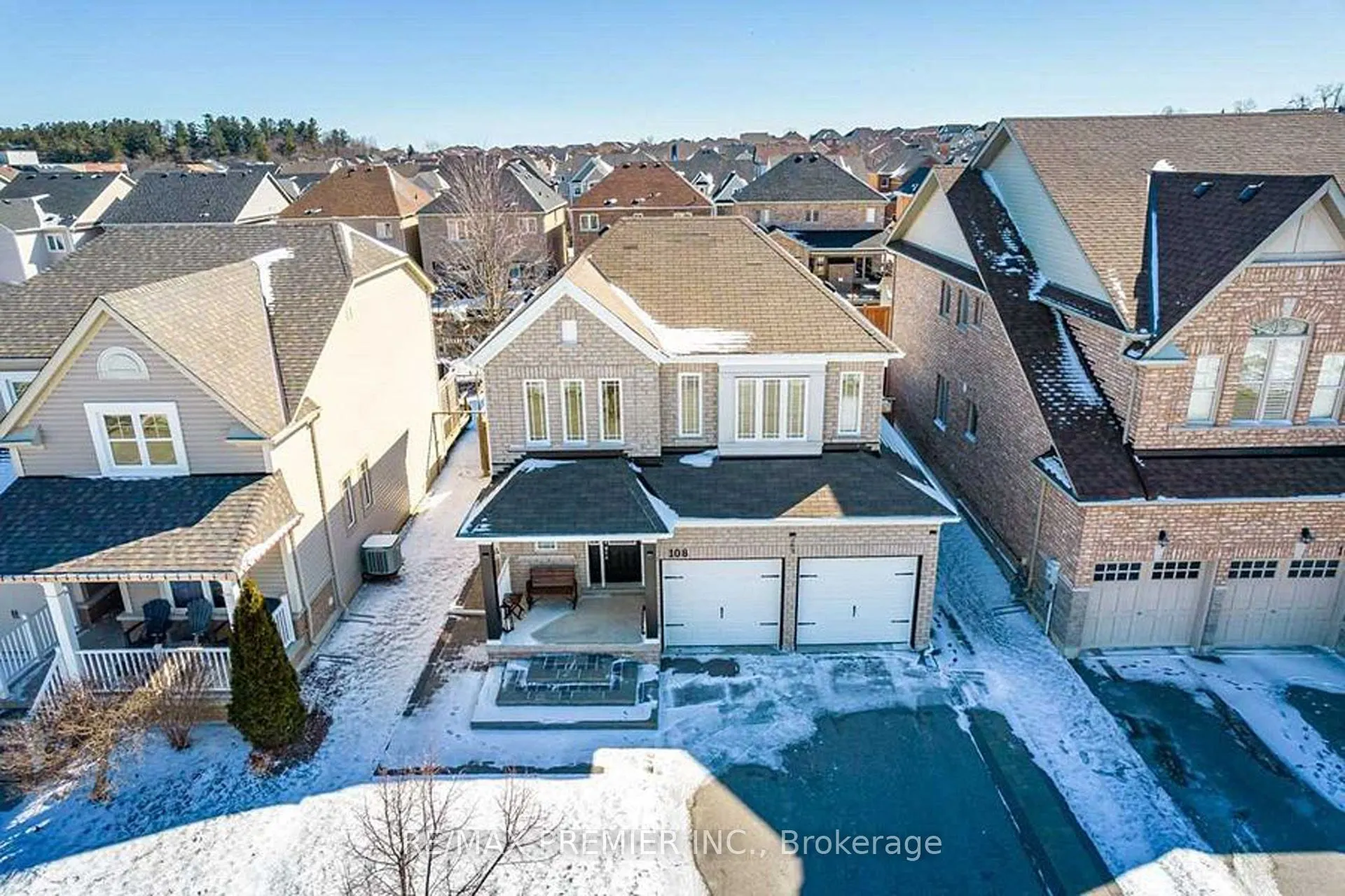 108 Gwillimbury Drive