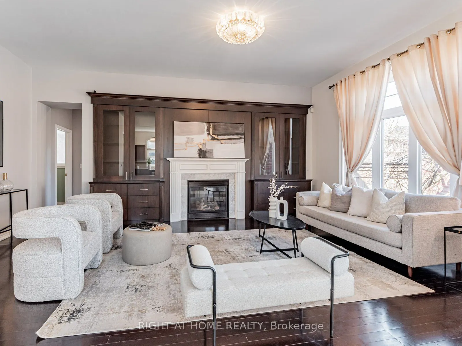 69 Morland Crescent