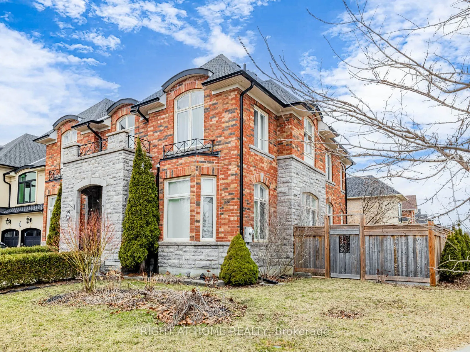 69 Morland Crescent