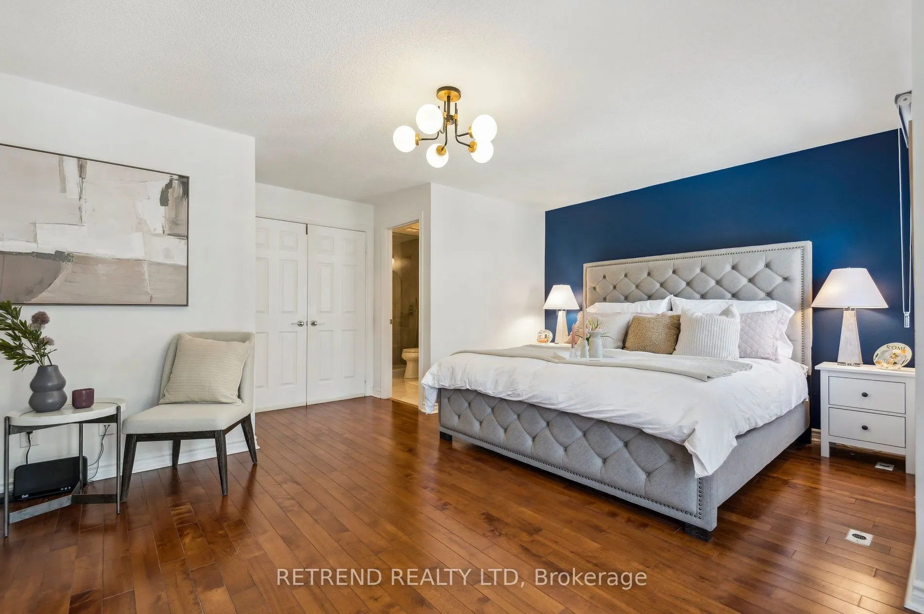 151 Townsgate Drive, #95