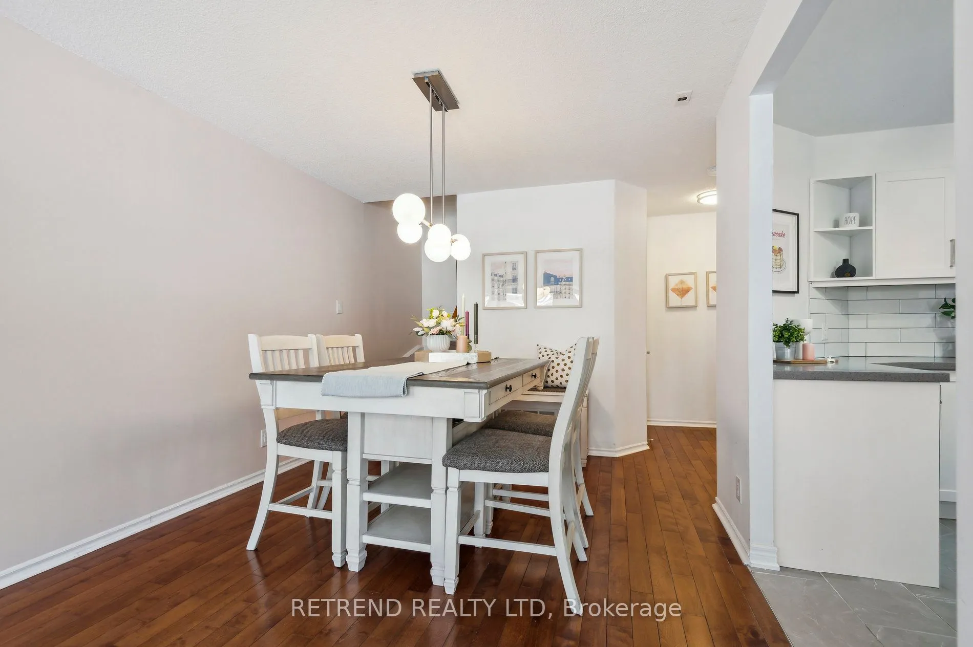 151 Townsgate Drive, #95