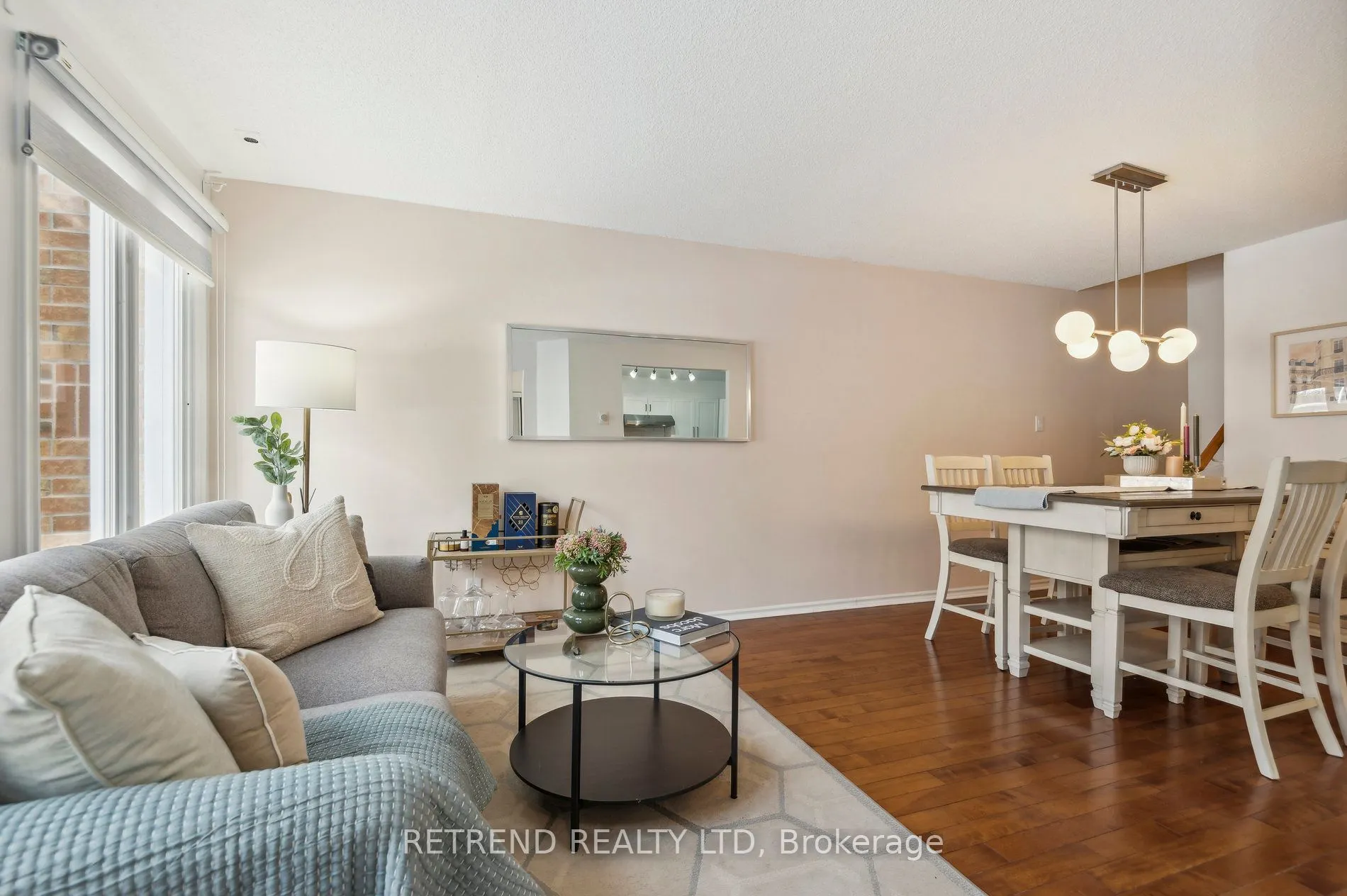 151 Townsgate Drive, #95