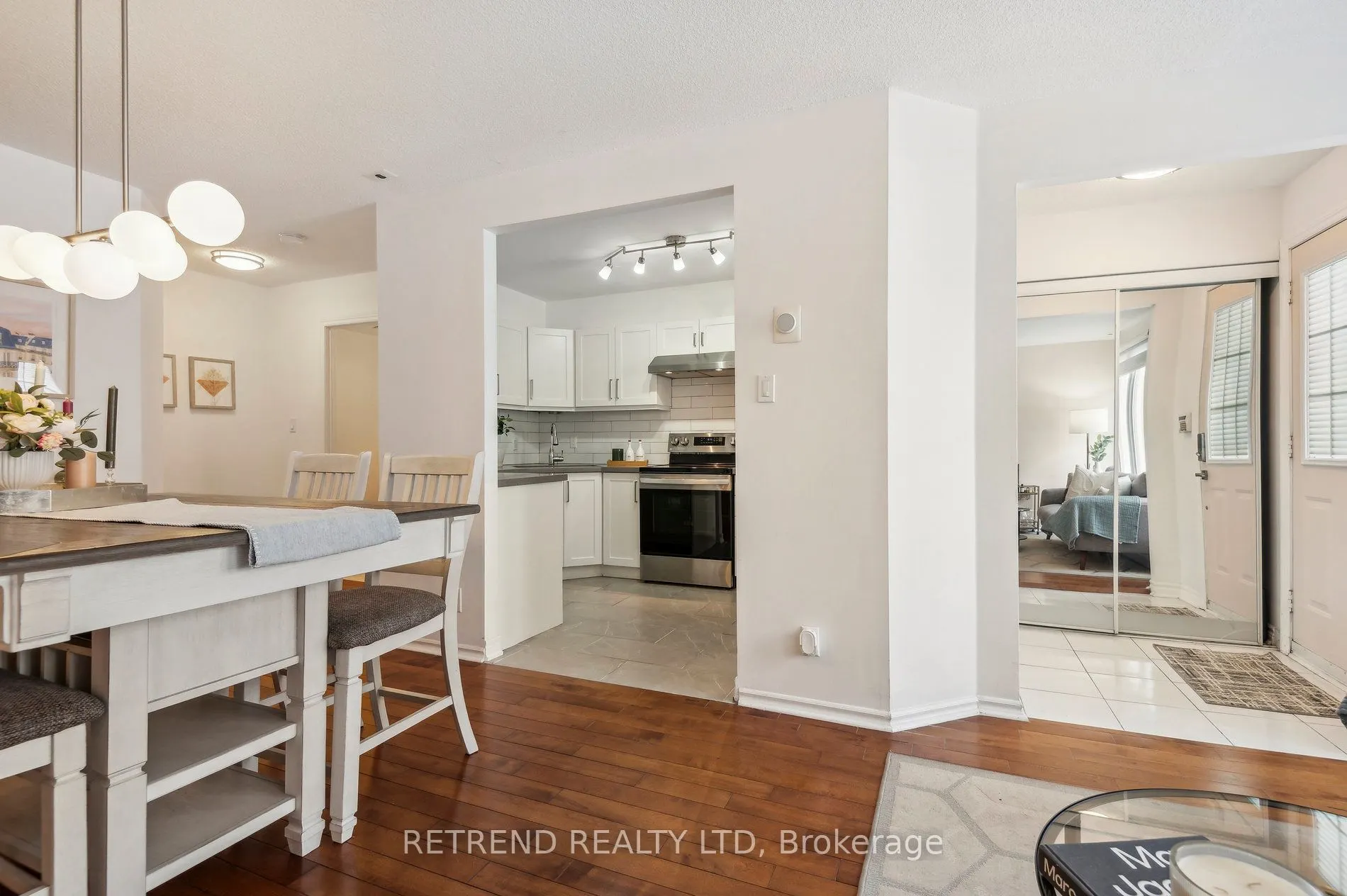 151 Townsgate Drive, #95