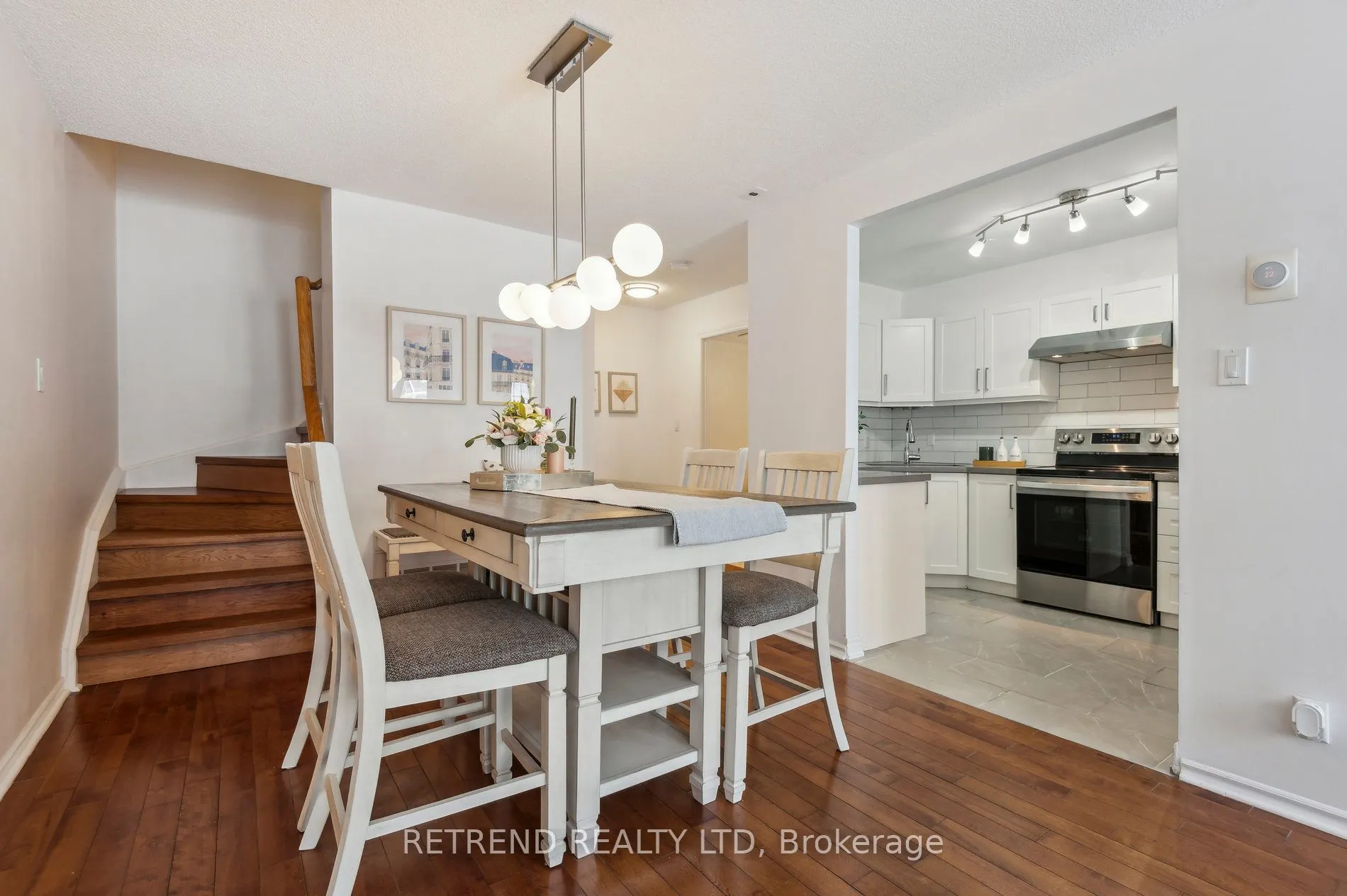 151 Townsgate Drive, #95