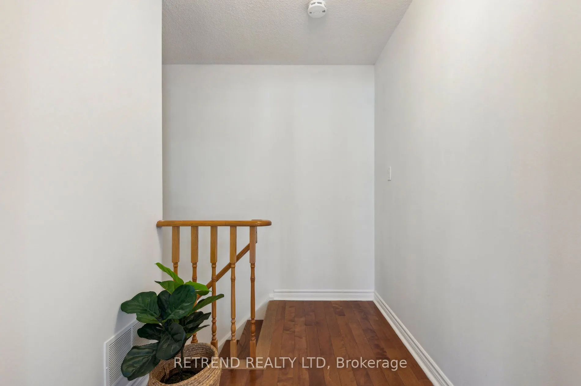 151 Townsgate Drive, #95