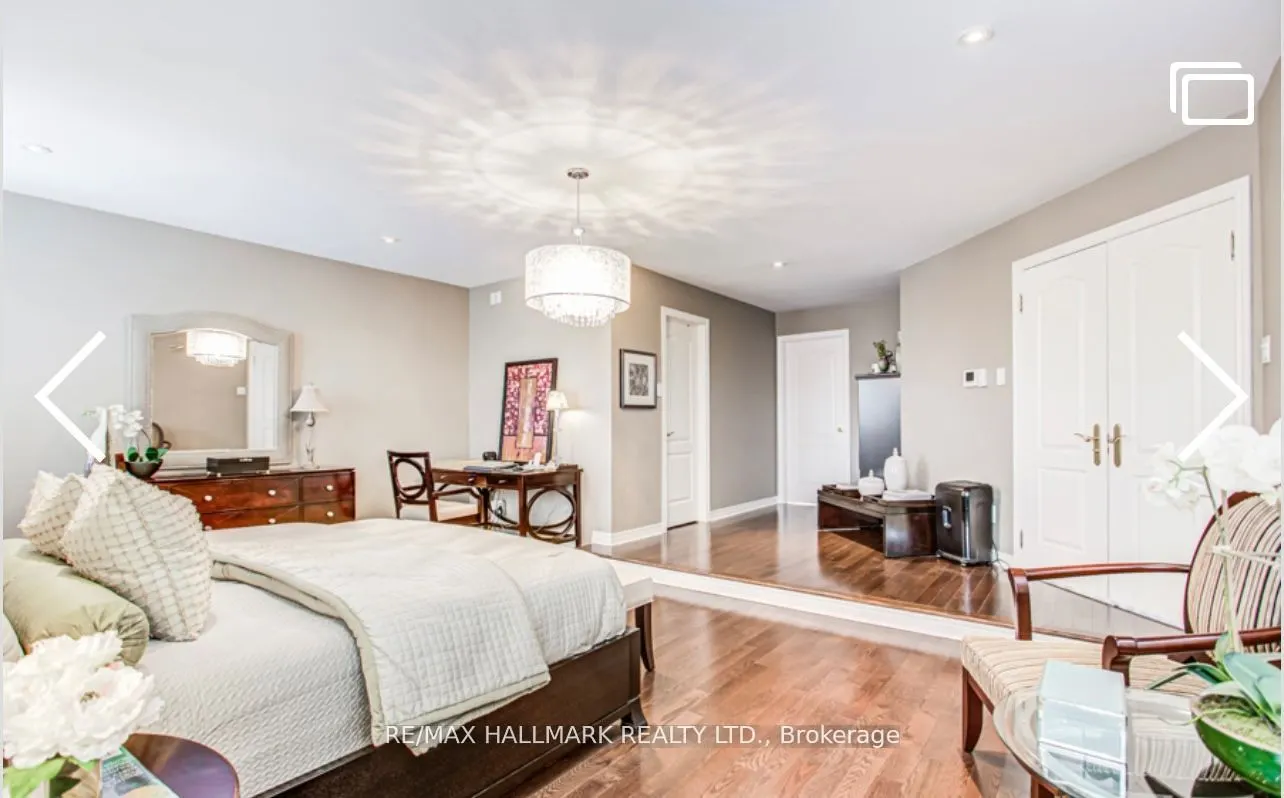 384 Kennedy Street W