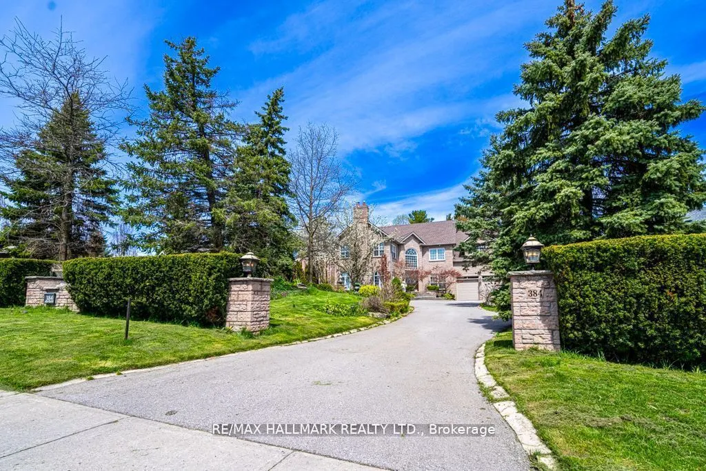 384 Kennedy Street W