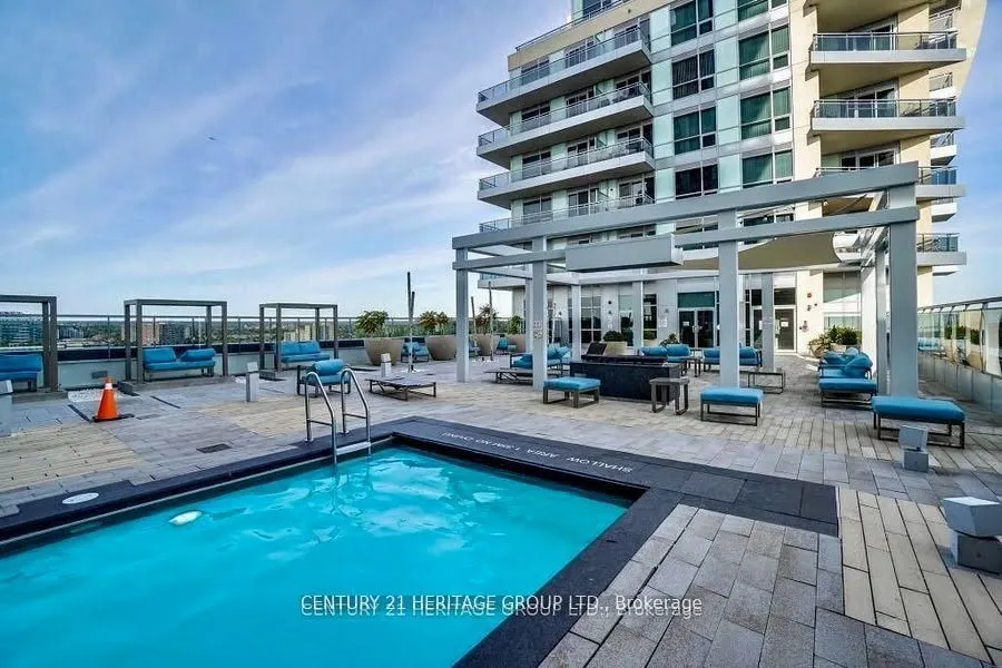 9201 Yonge Street, #617