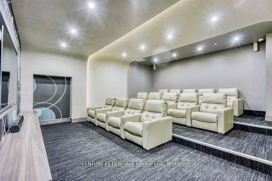 9201 Yonge Street, #617