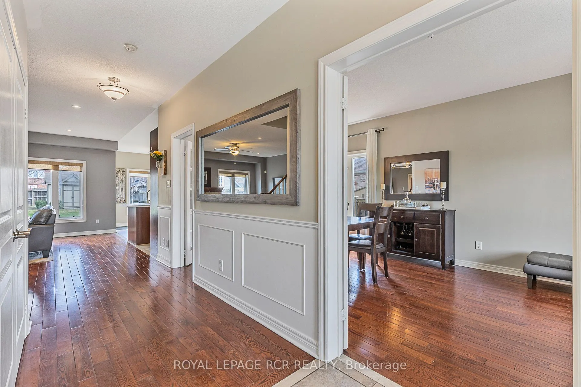 9 Coral Creek Crescent
