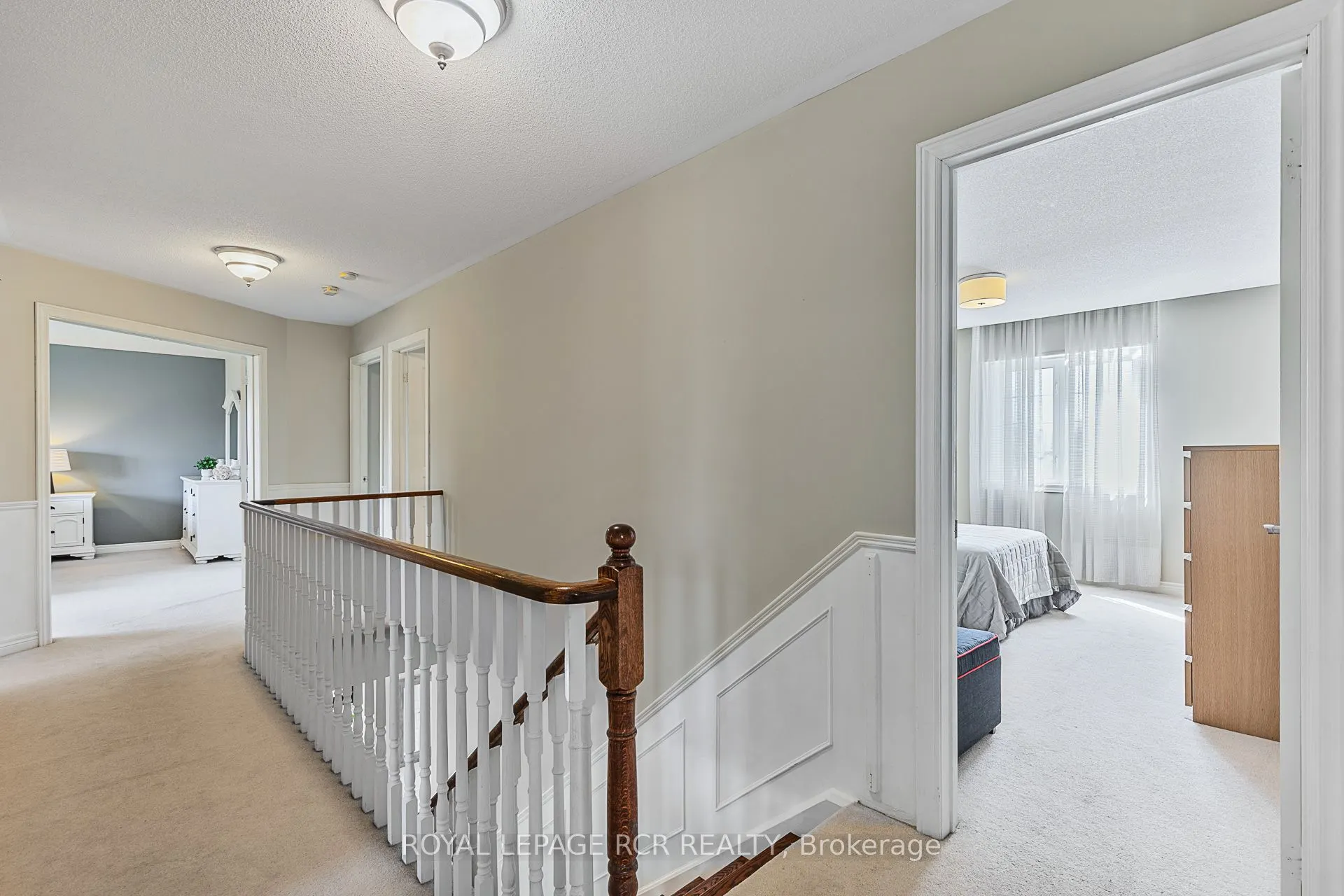 9 Coral Creek Crescent