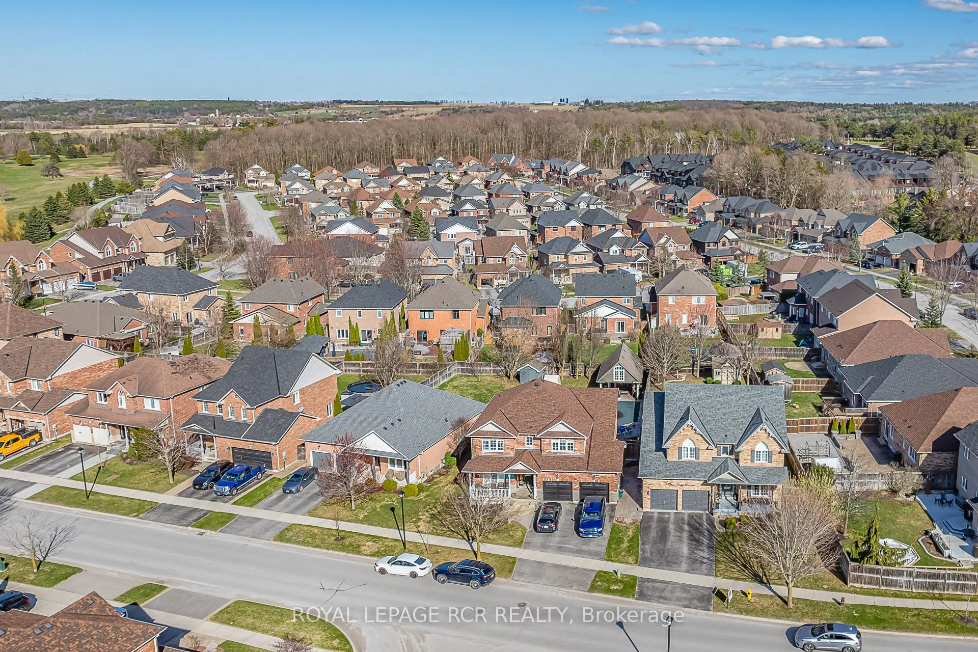 9 Coral Creek Crescent