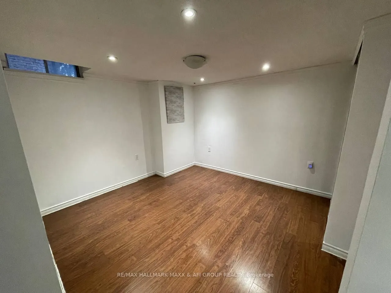715 Mountview Place #Basement