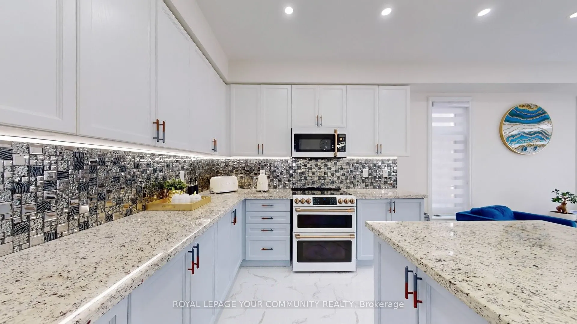 1072 Wickham Road