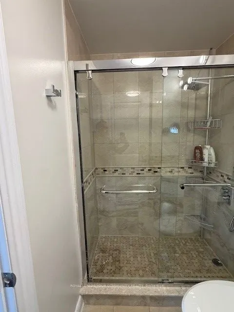 9245 Jane Street, #1610