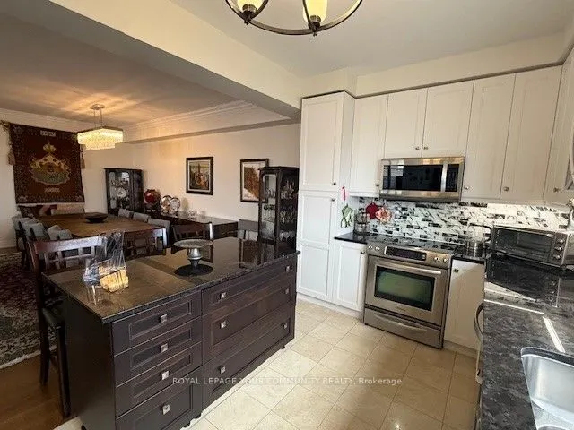 9245 Jane Street, #1610