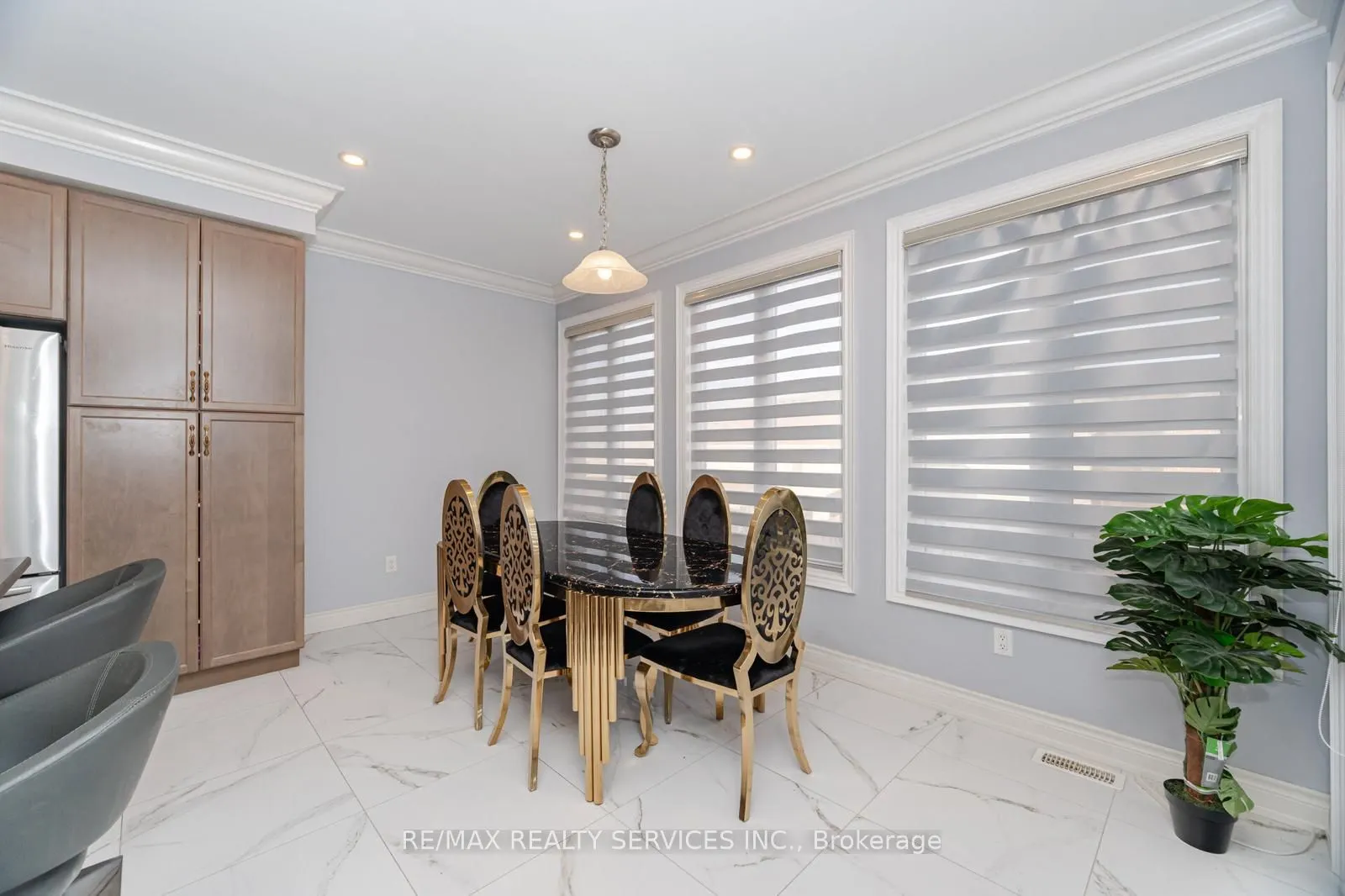 132 Meadow Vista Crescent