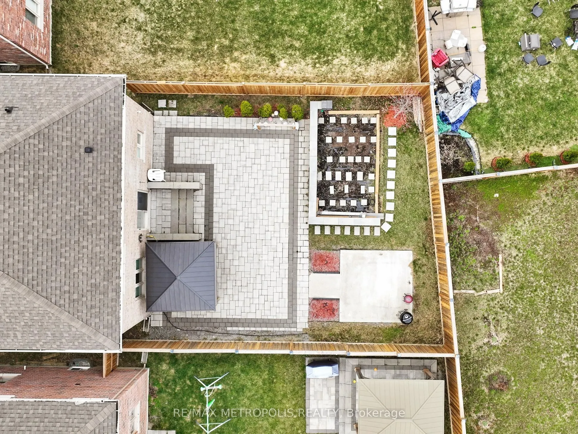 124 Milby Crescent