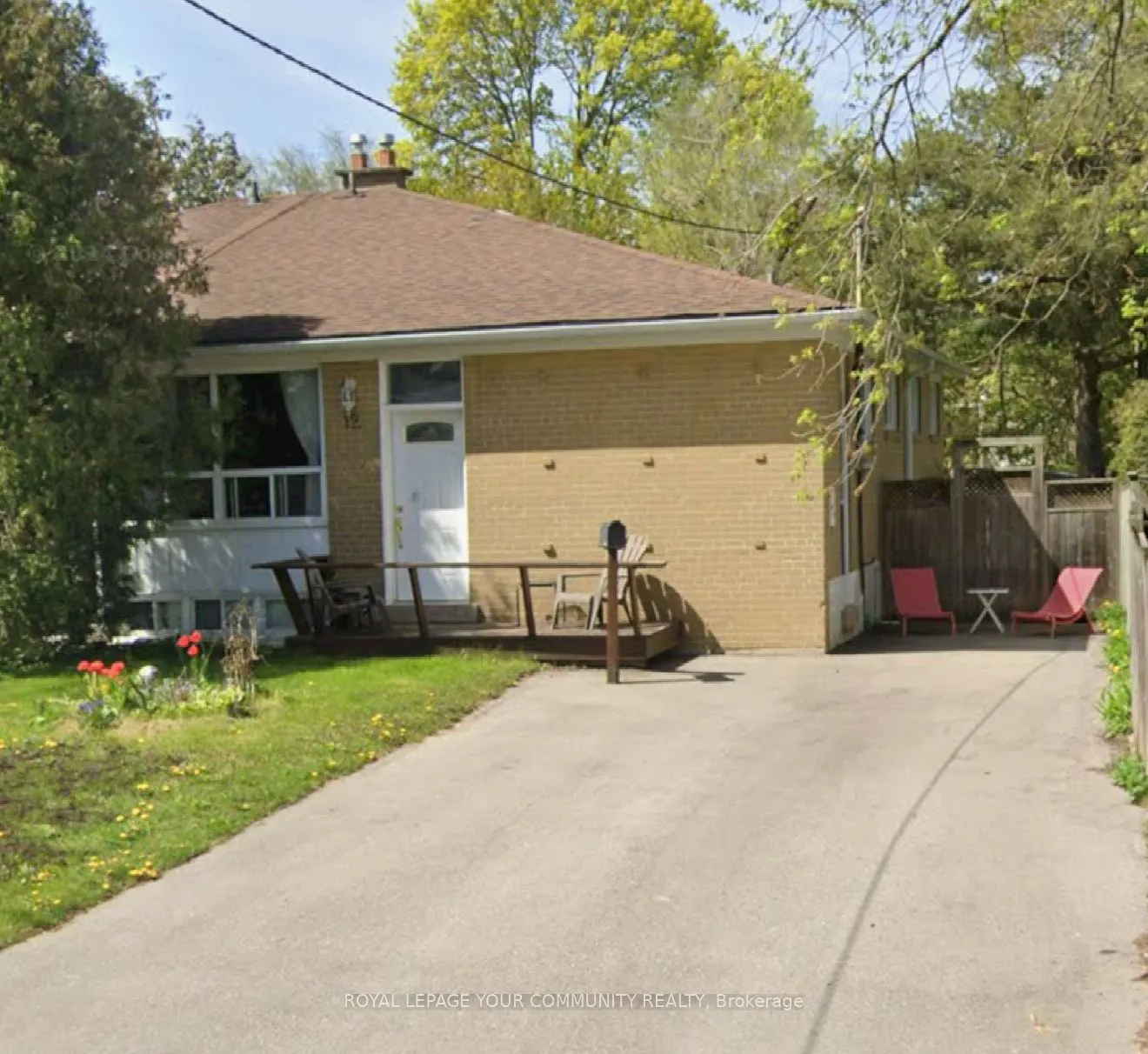 12 Bailey Crescent, #lower