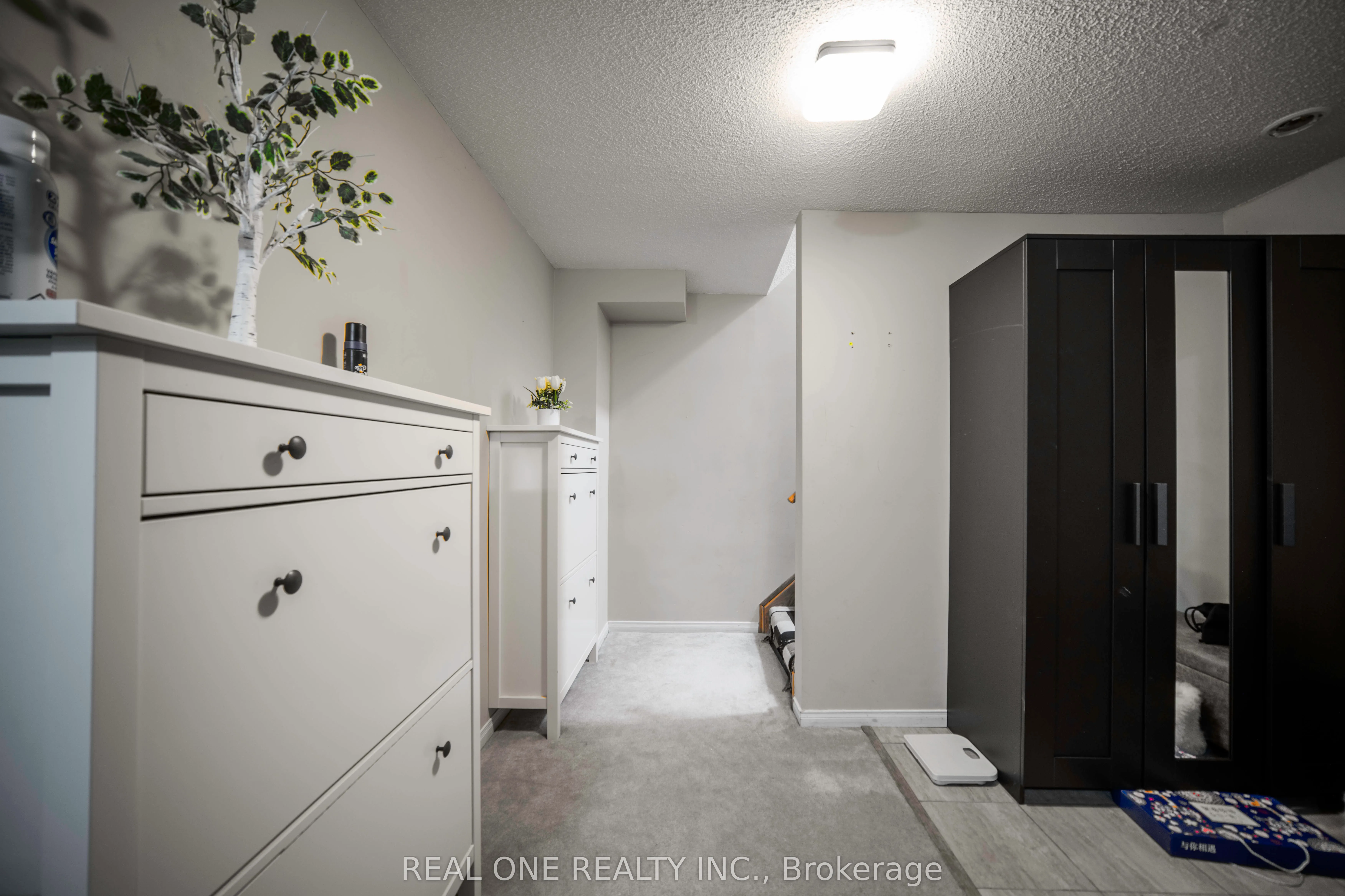 499 Jim Barber Court