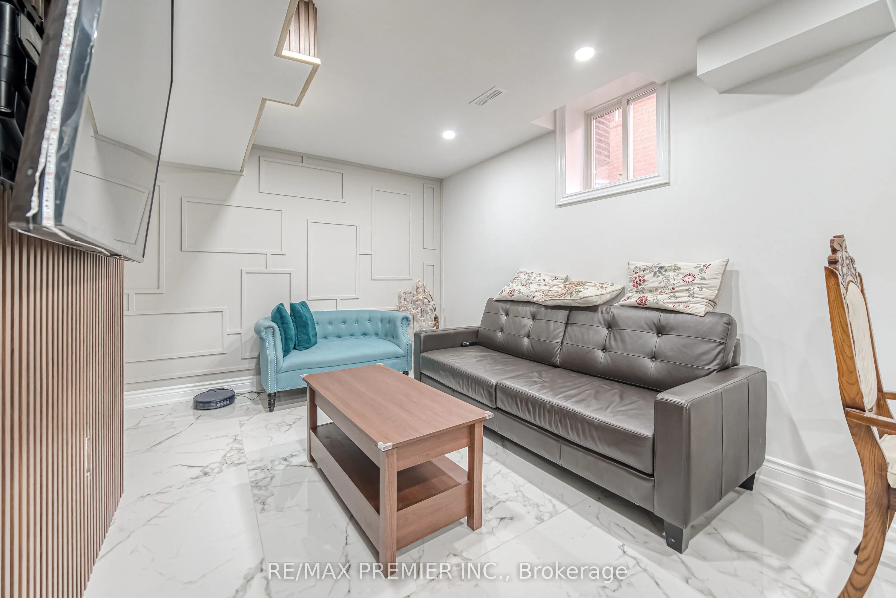 133 Bernard Avenue, #Bsmt