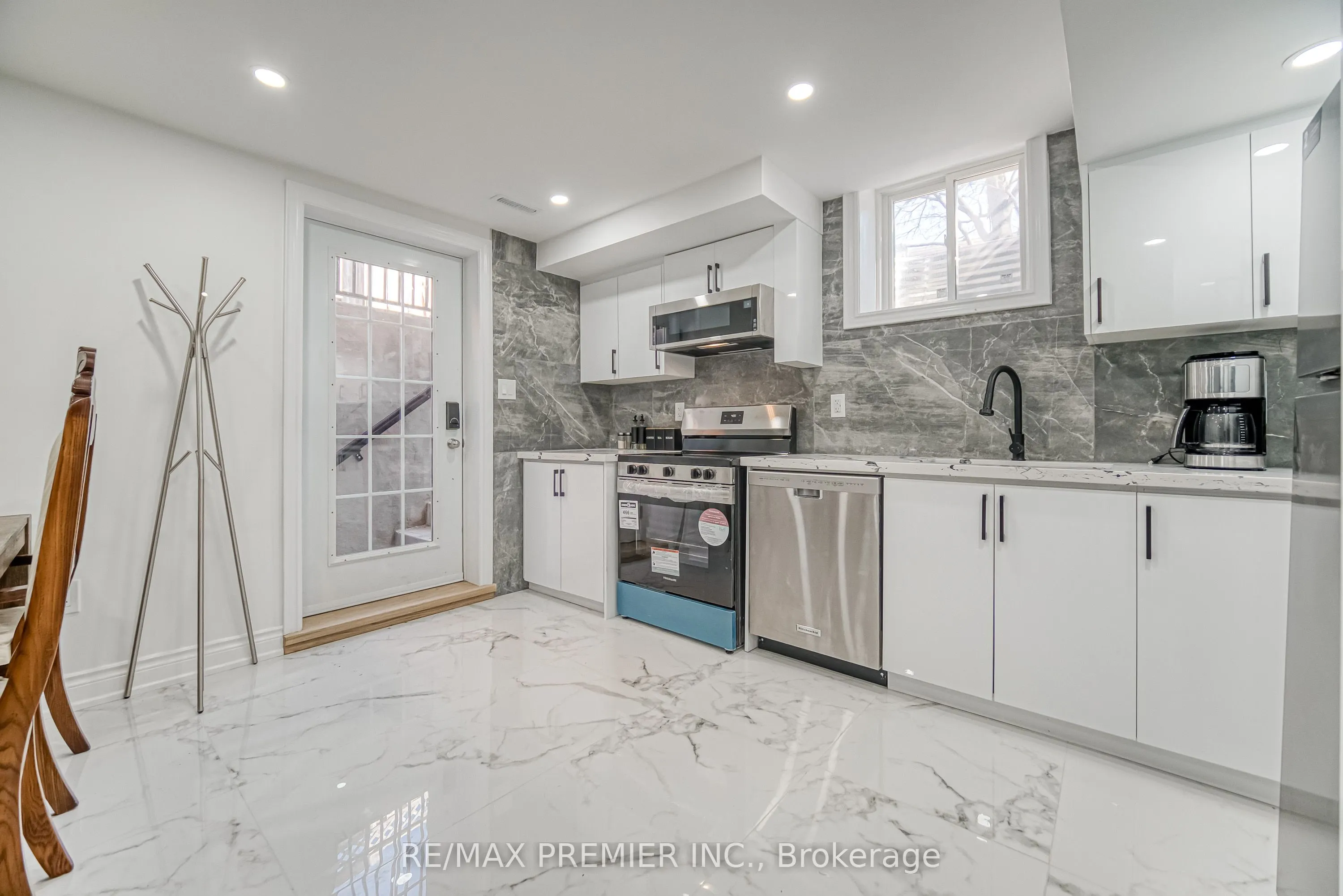 133 Bernard Avenue, #Bsmt