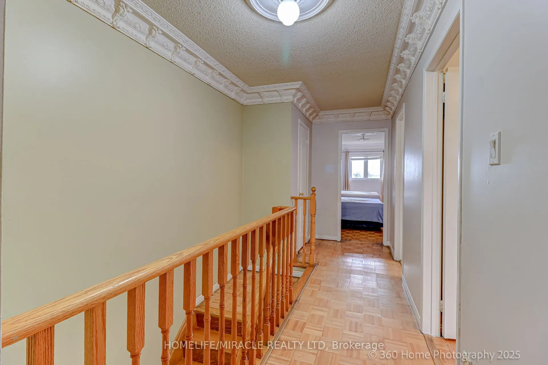 7 Creekwood Court