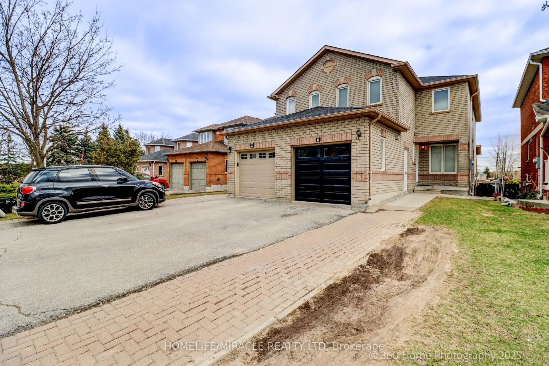 7 Creekwood Court