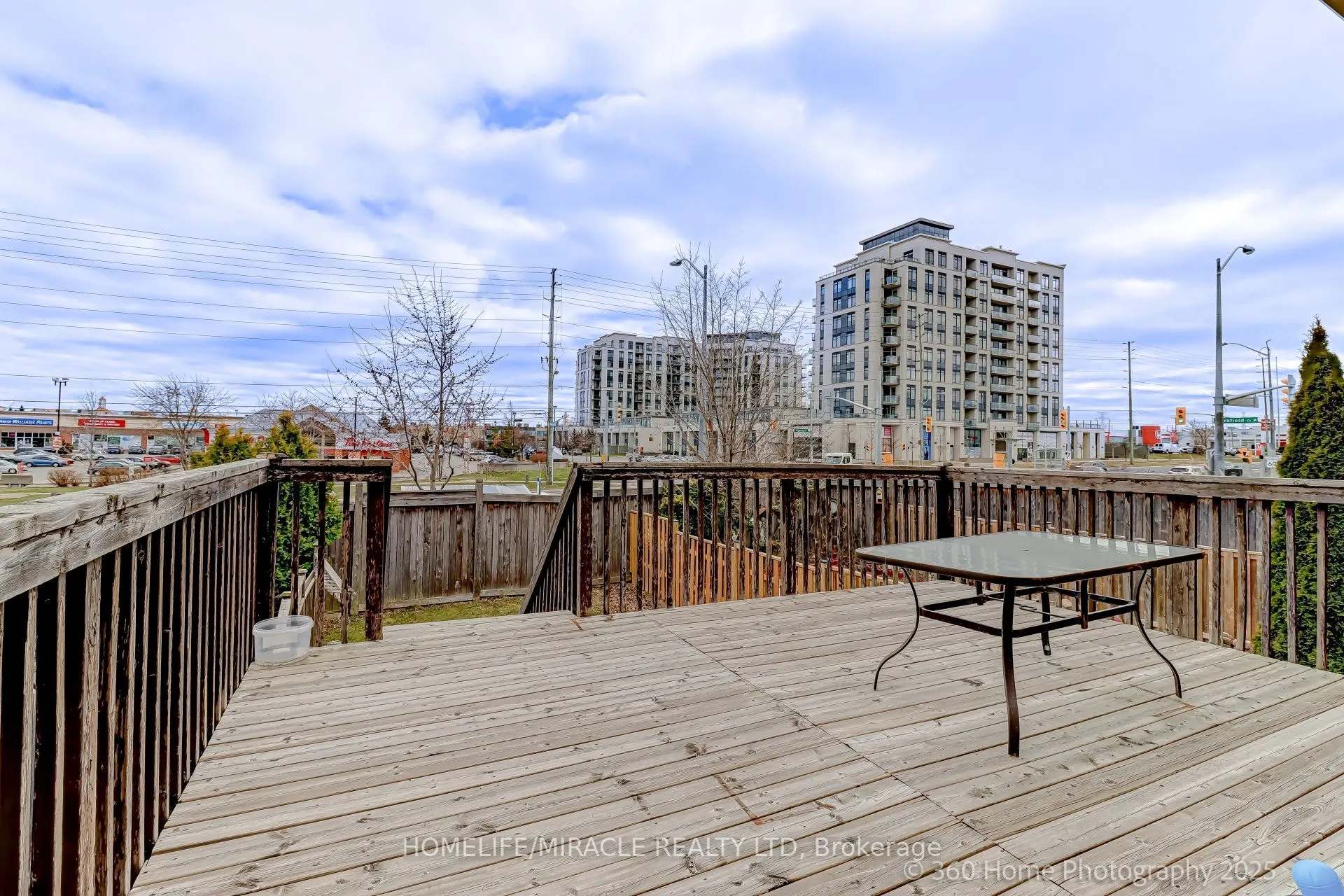 7 Creekwood Court