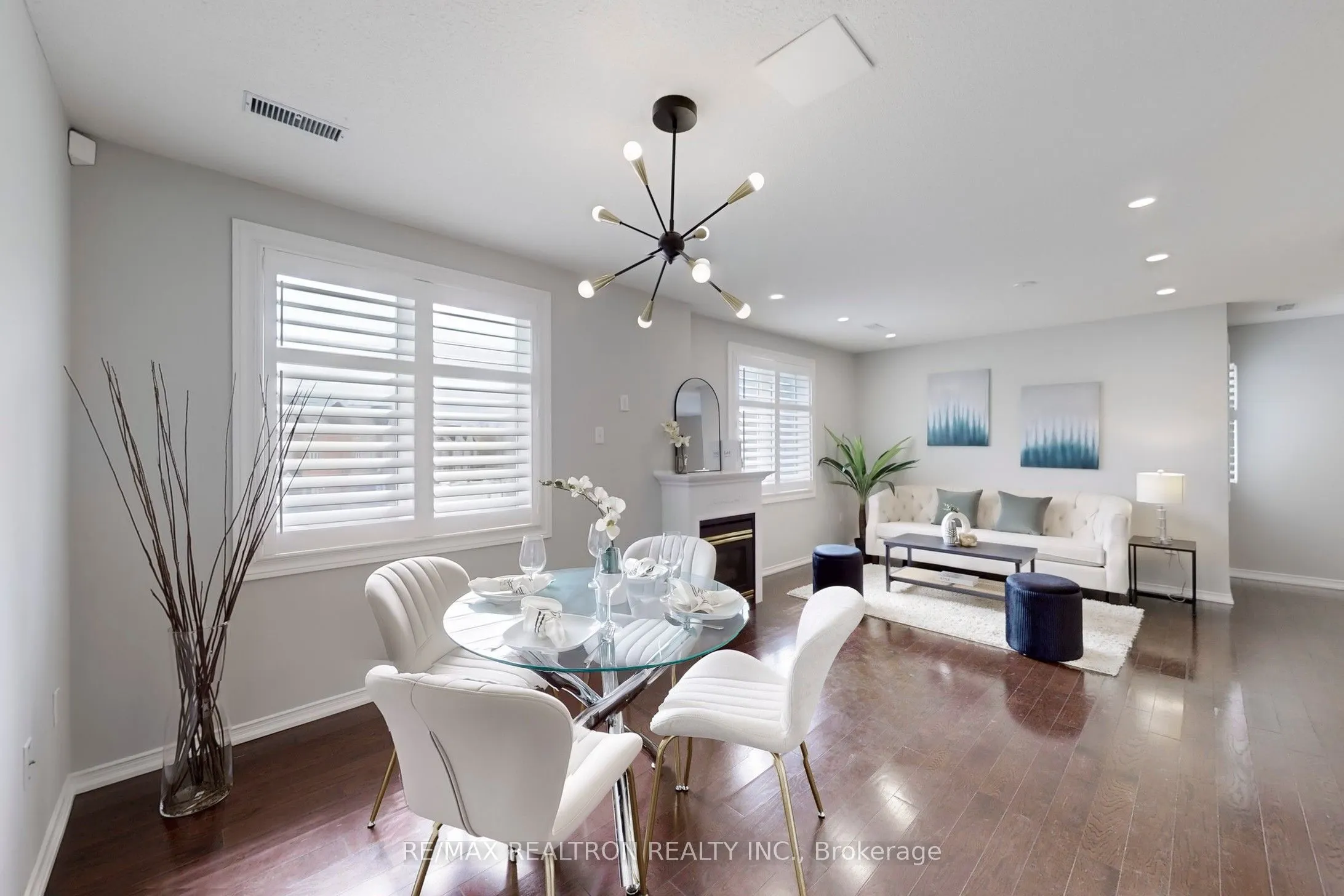 75 Weldrick Road E, #1025