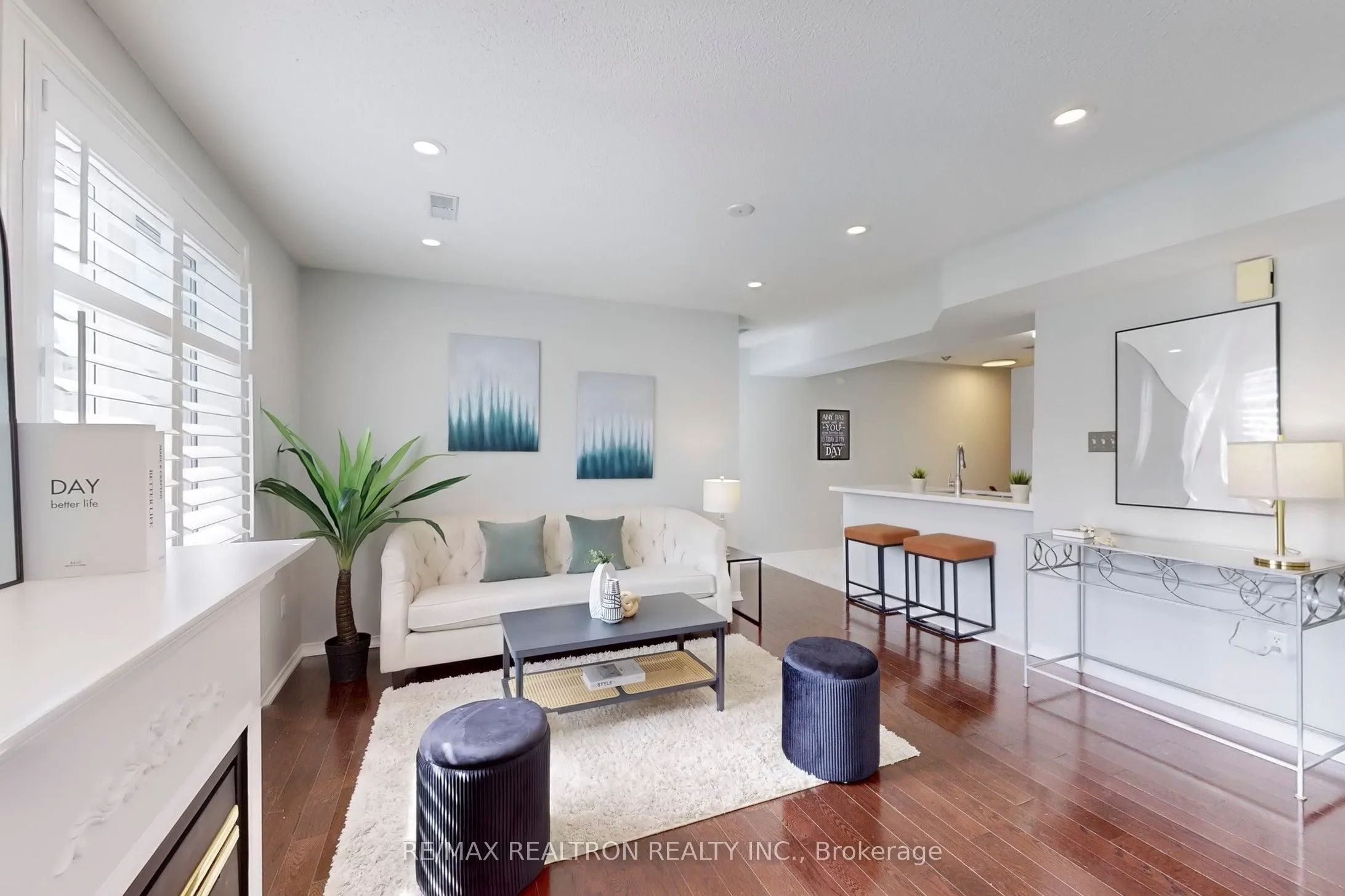 75 Weldrick Road E, #1025