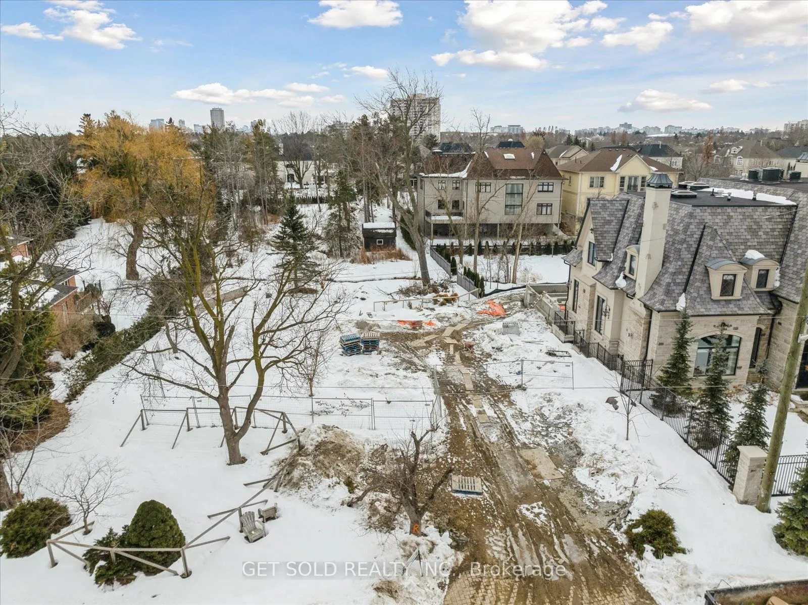 139 Thornridge Drive
