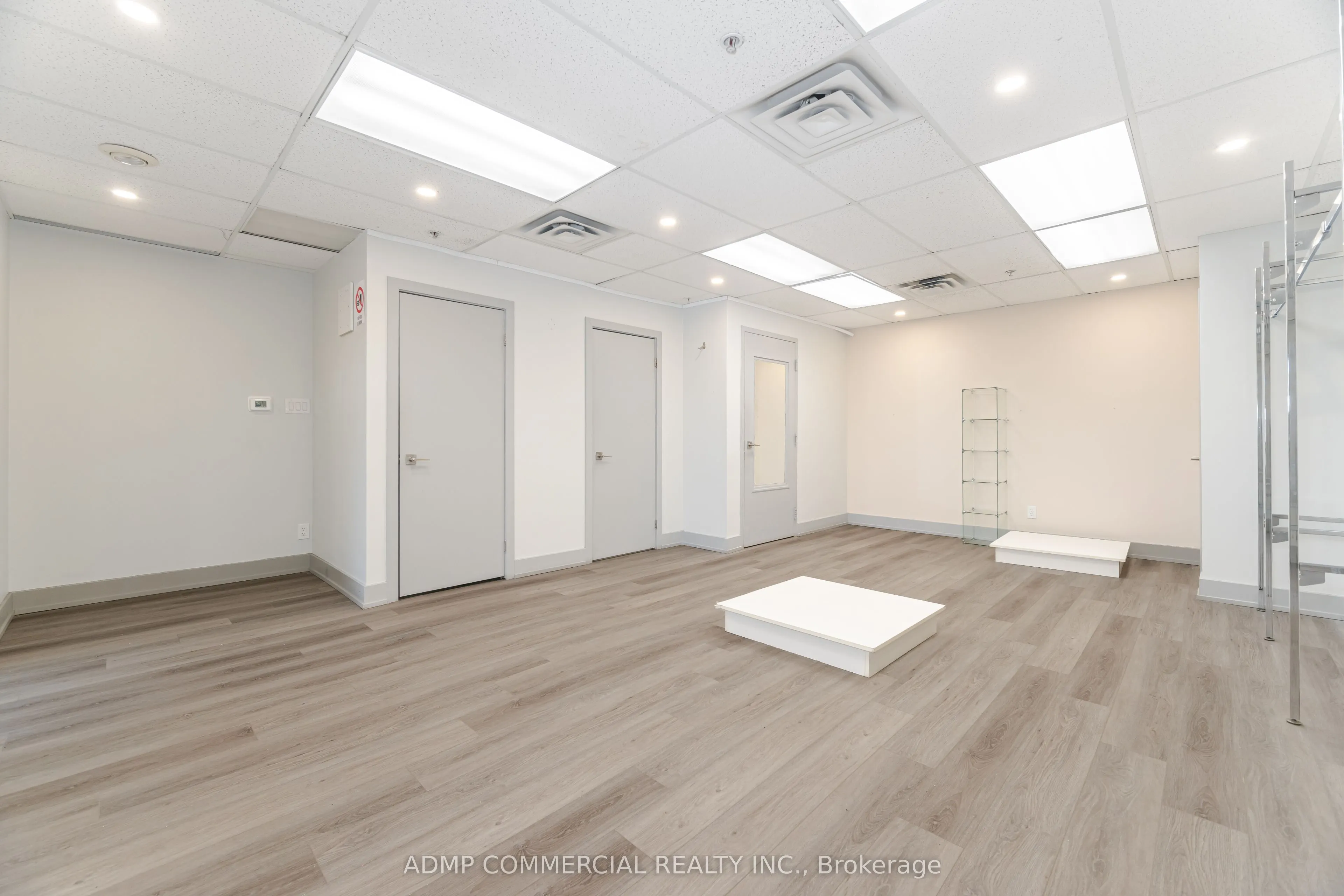 126 Wellington Street, #212