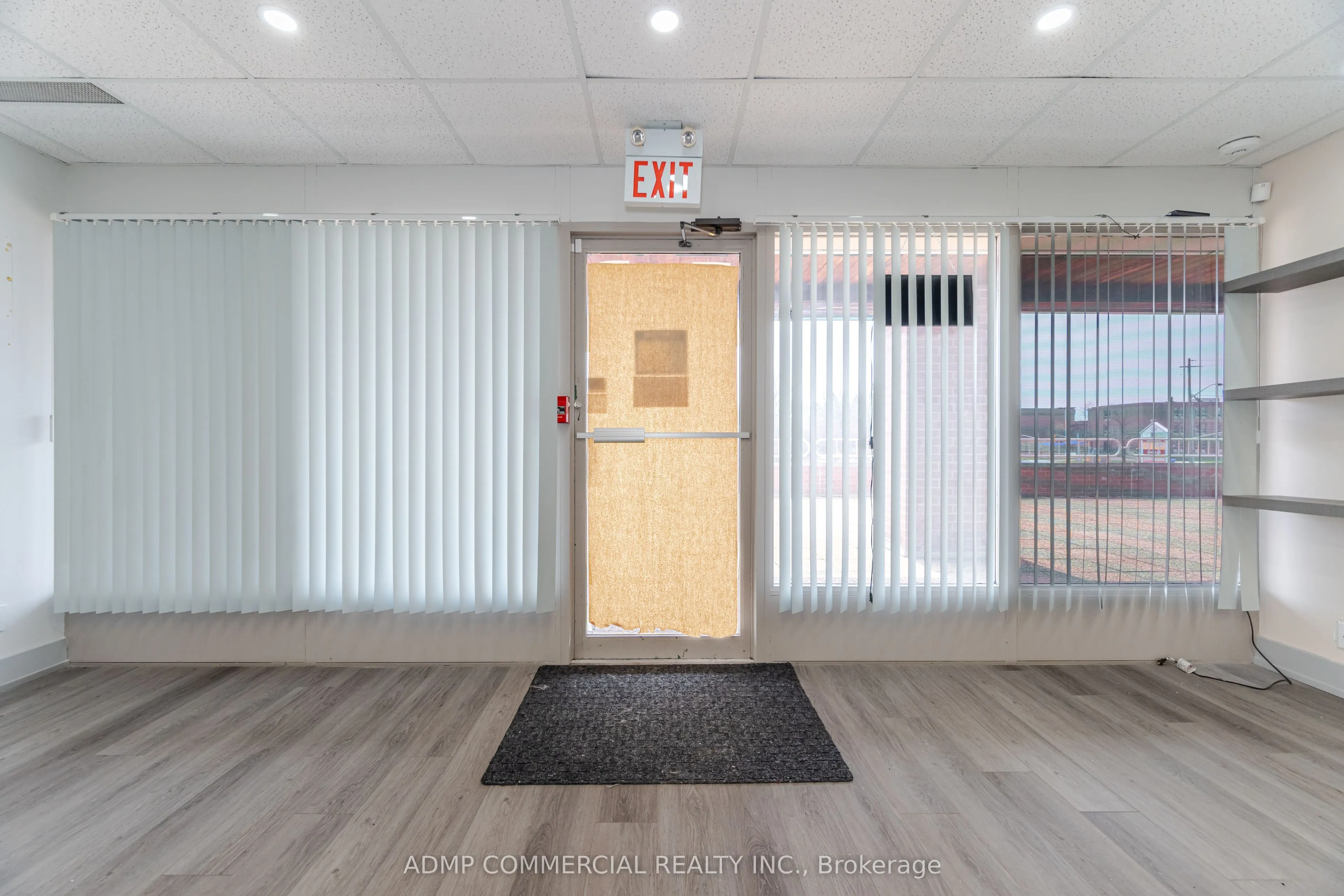 126 Wellington Street, #212