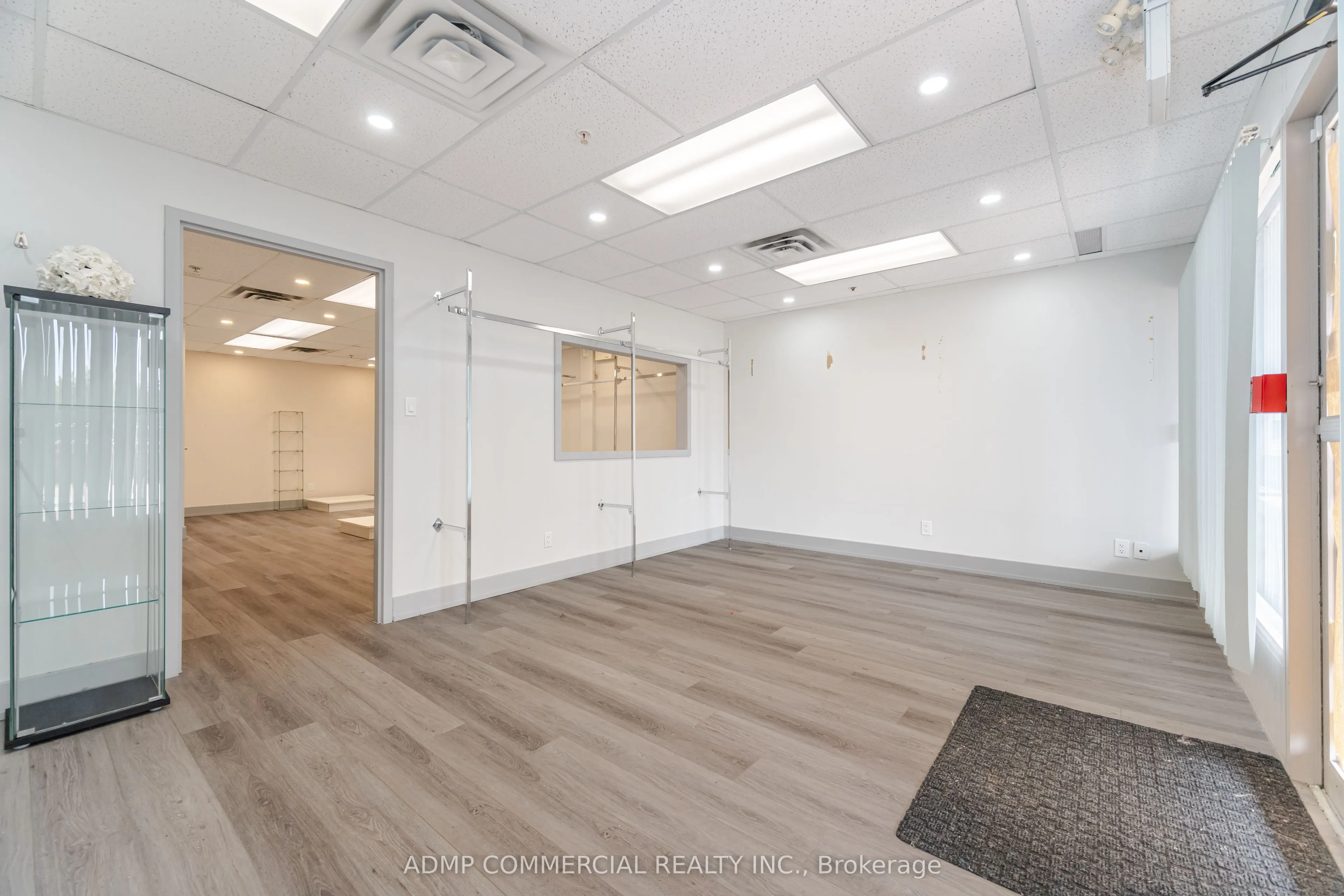 126 Wellington Street, #212