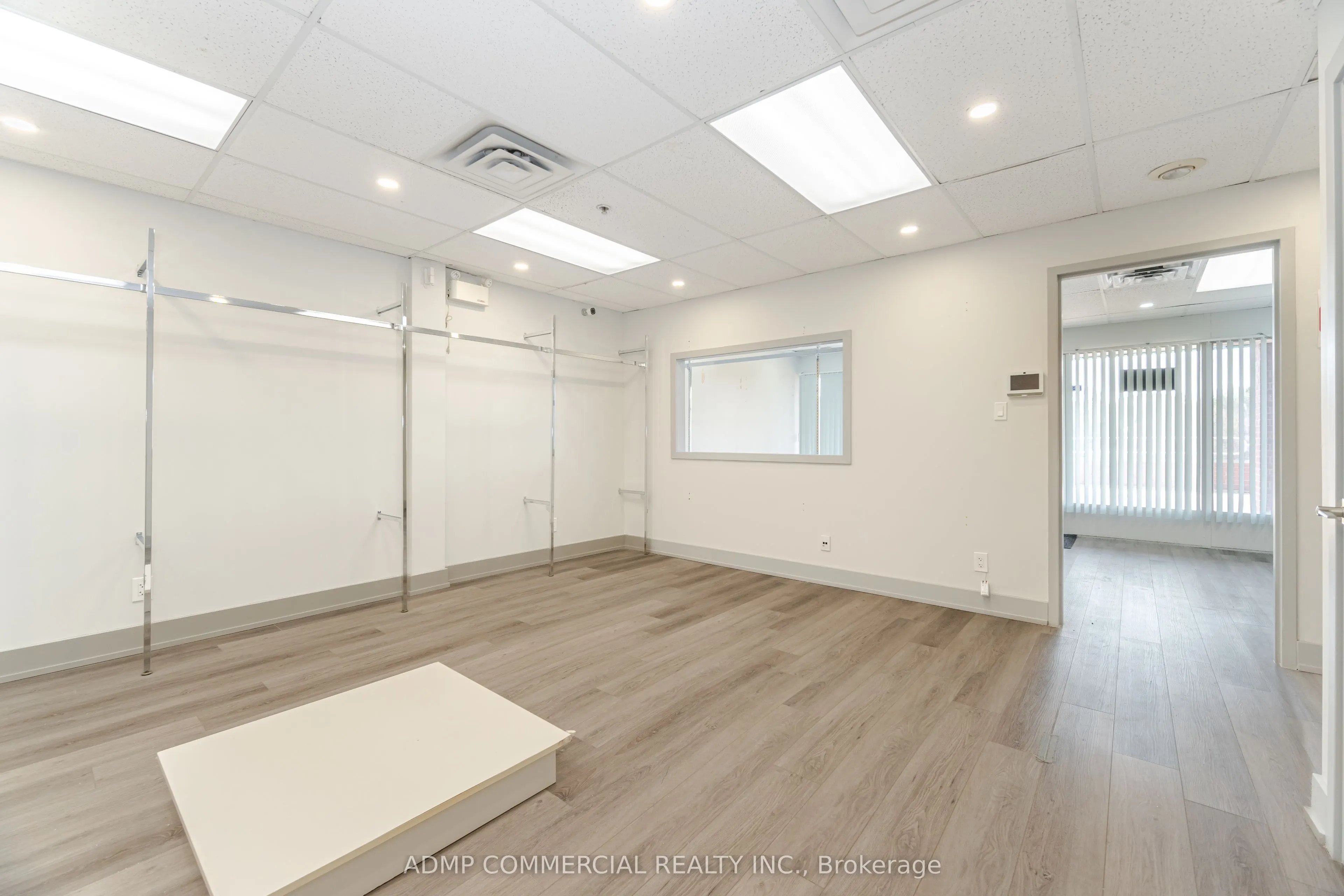 126 Wellington Street, #212