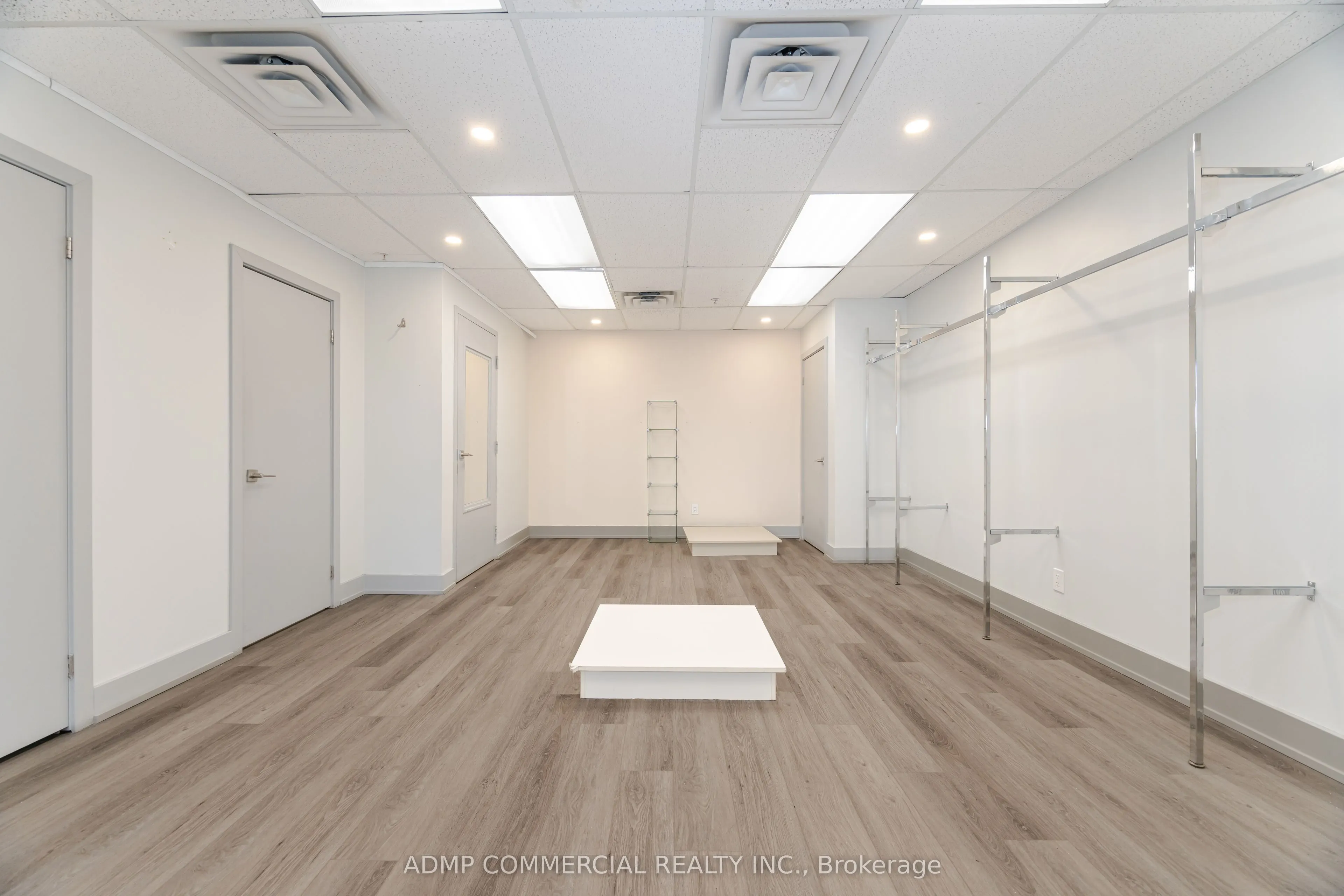126 Wellington Street, #212