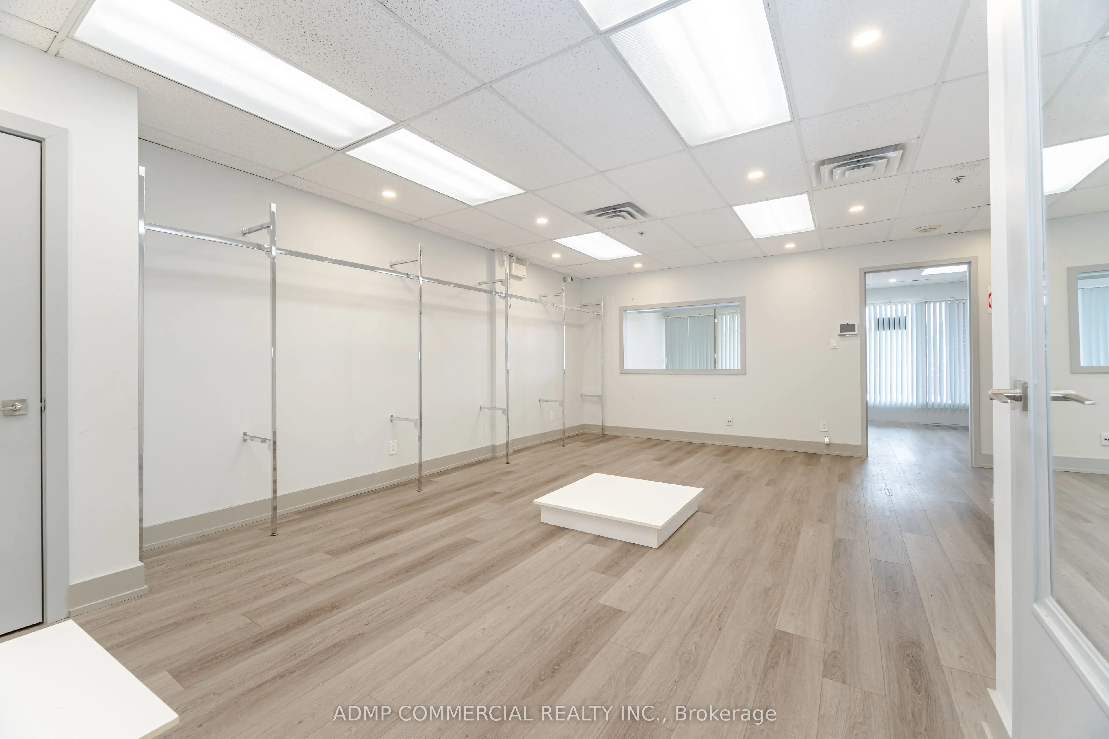 126 Wellington Street, #212
