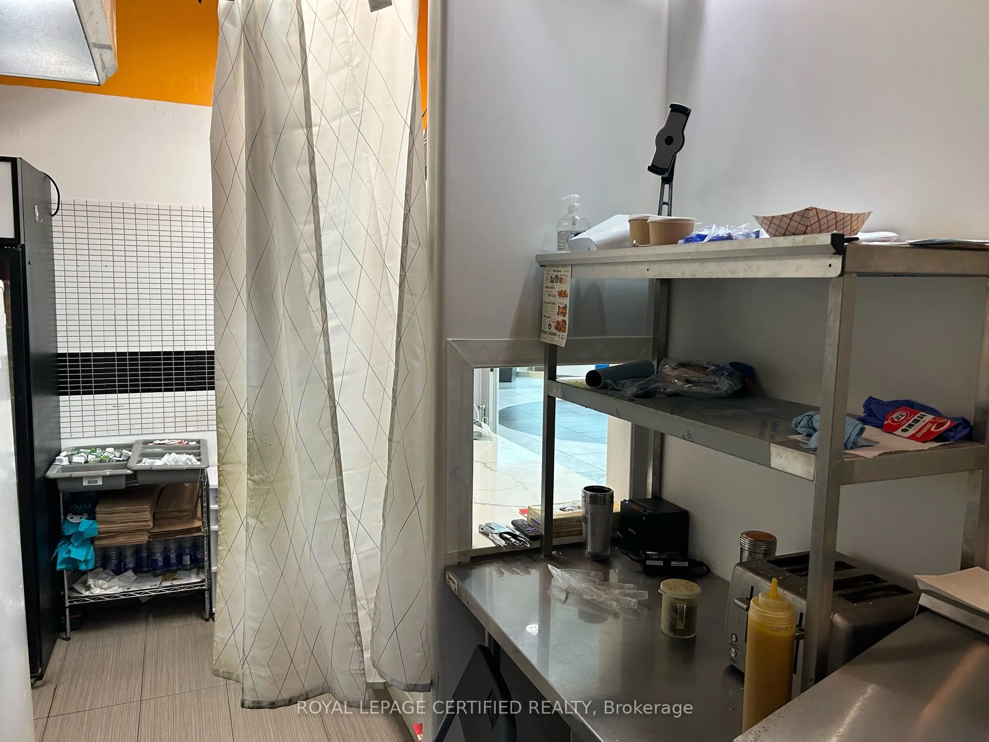 7181 Yonge Street, #243