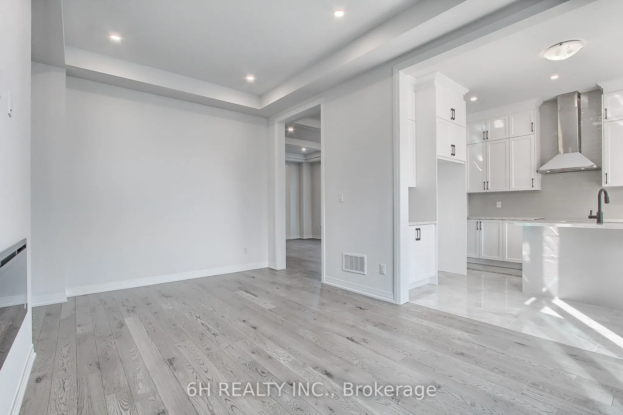 43 Kesterfarm Place
