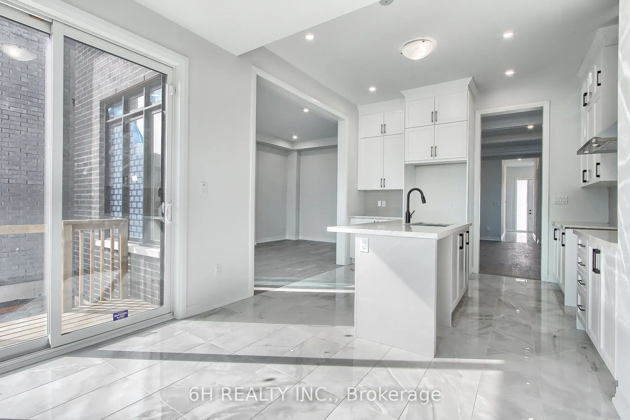 43 Kesterfarm Place
