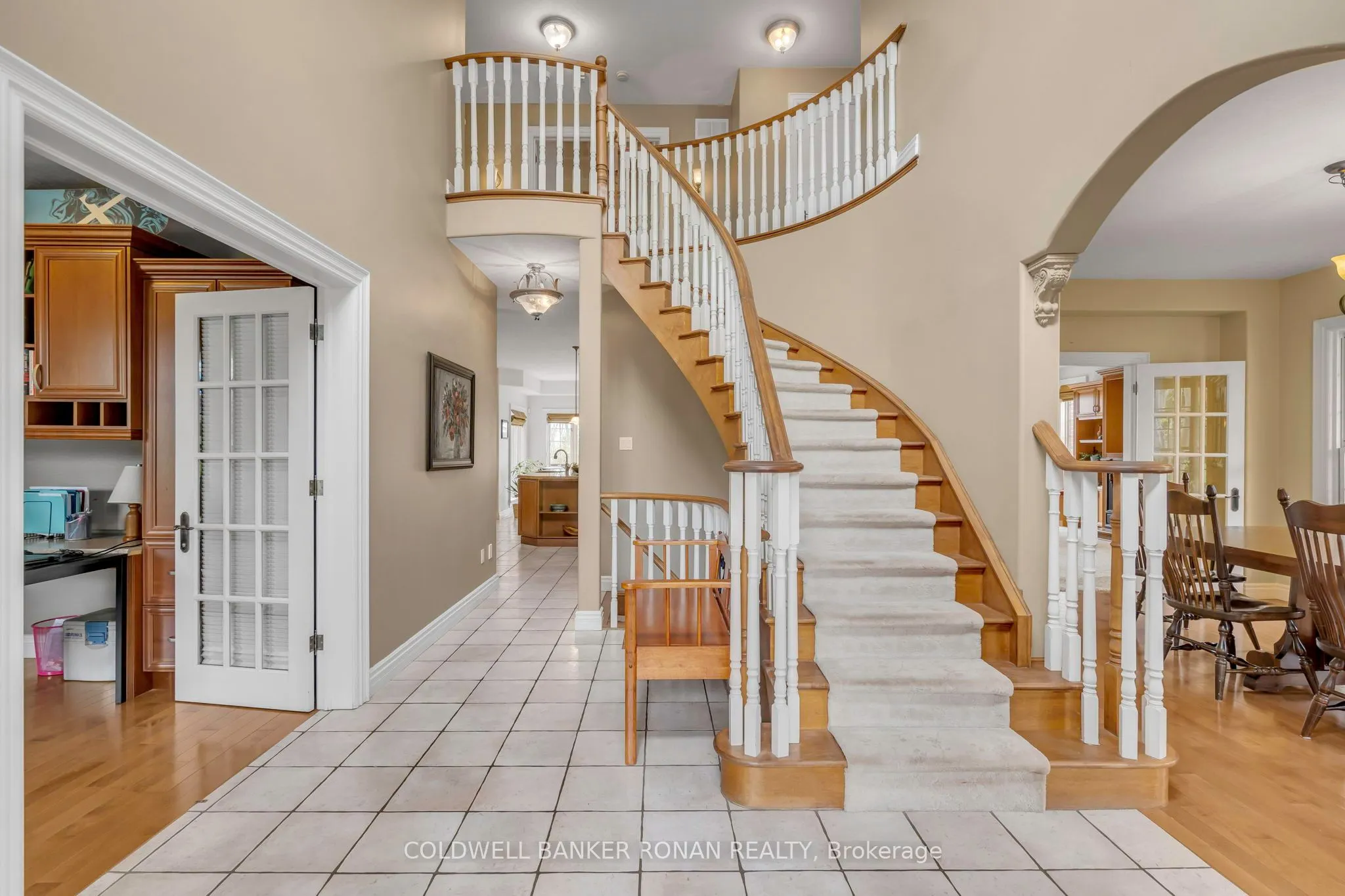 38 Tecumseth Heights Drive