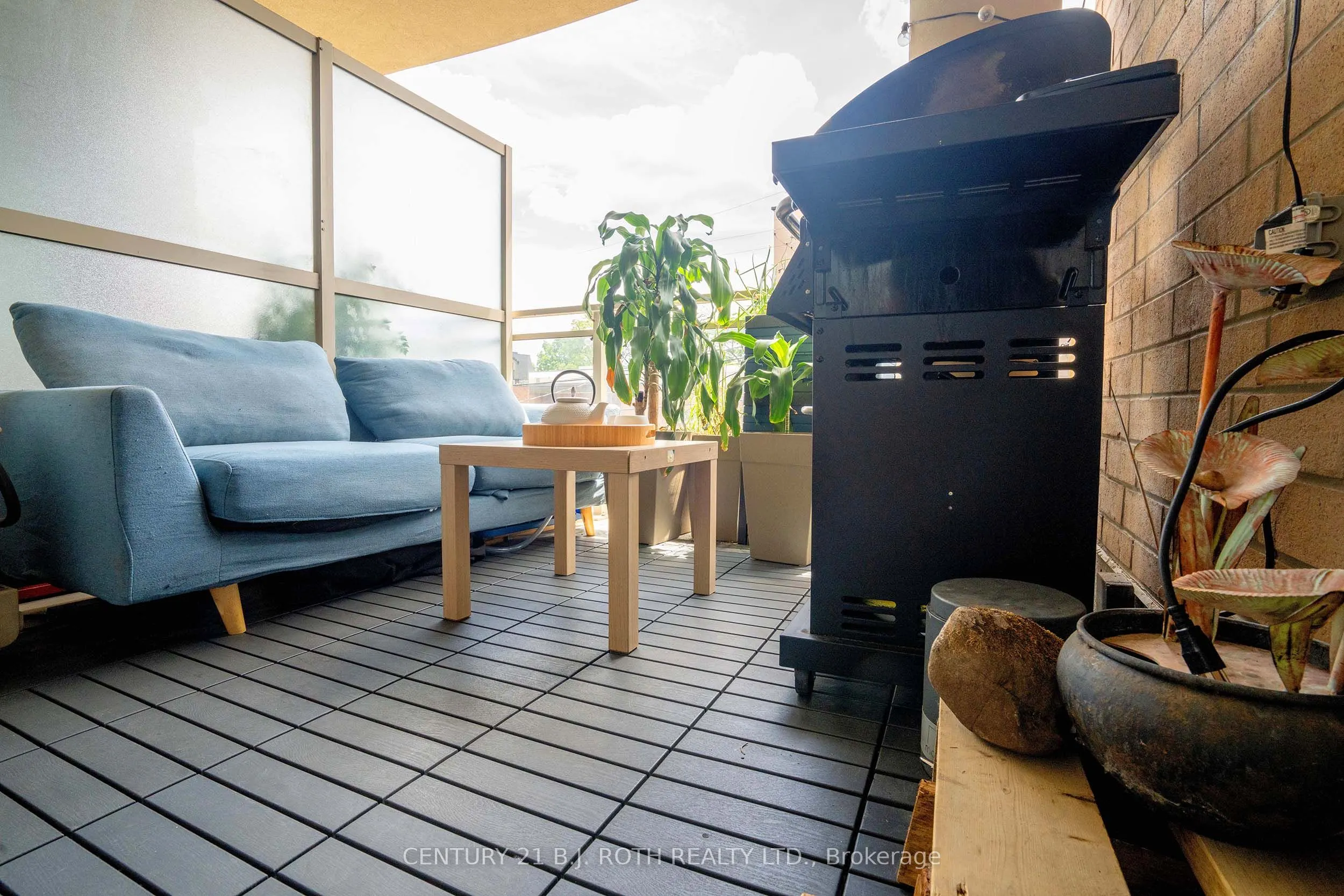 15277 Yonge Street S #313