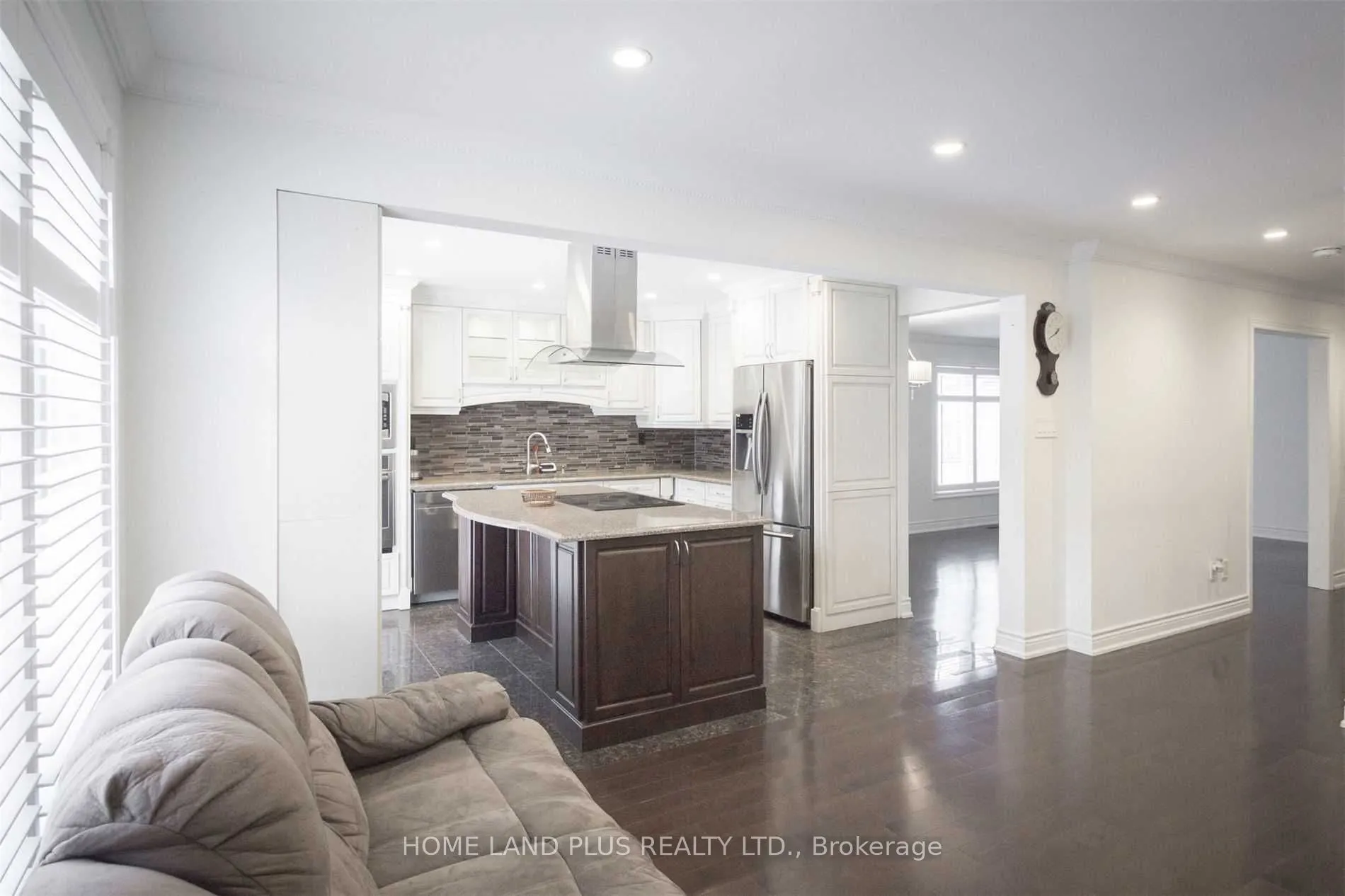 31 Nightstar Drive